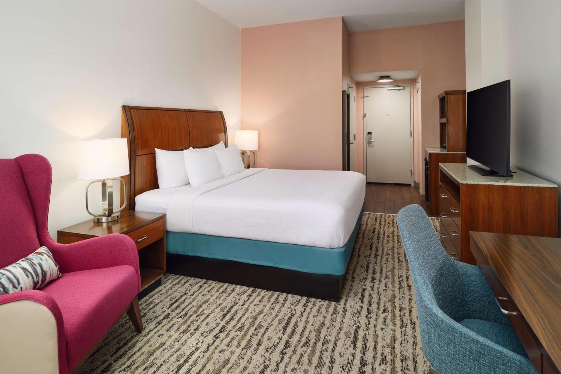 Hilton Garden Inn Atlanta Midtown photo 13