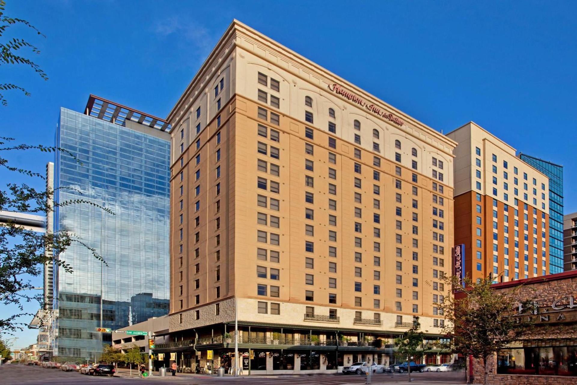 Hampton Inn & Suites Austin - Downtown photo 2
