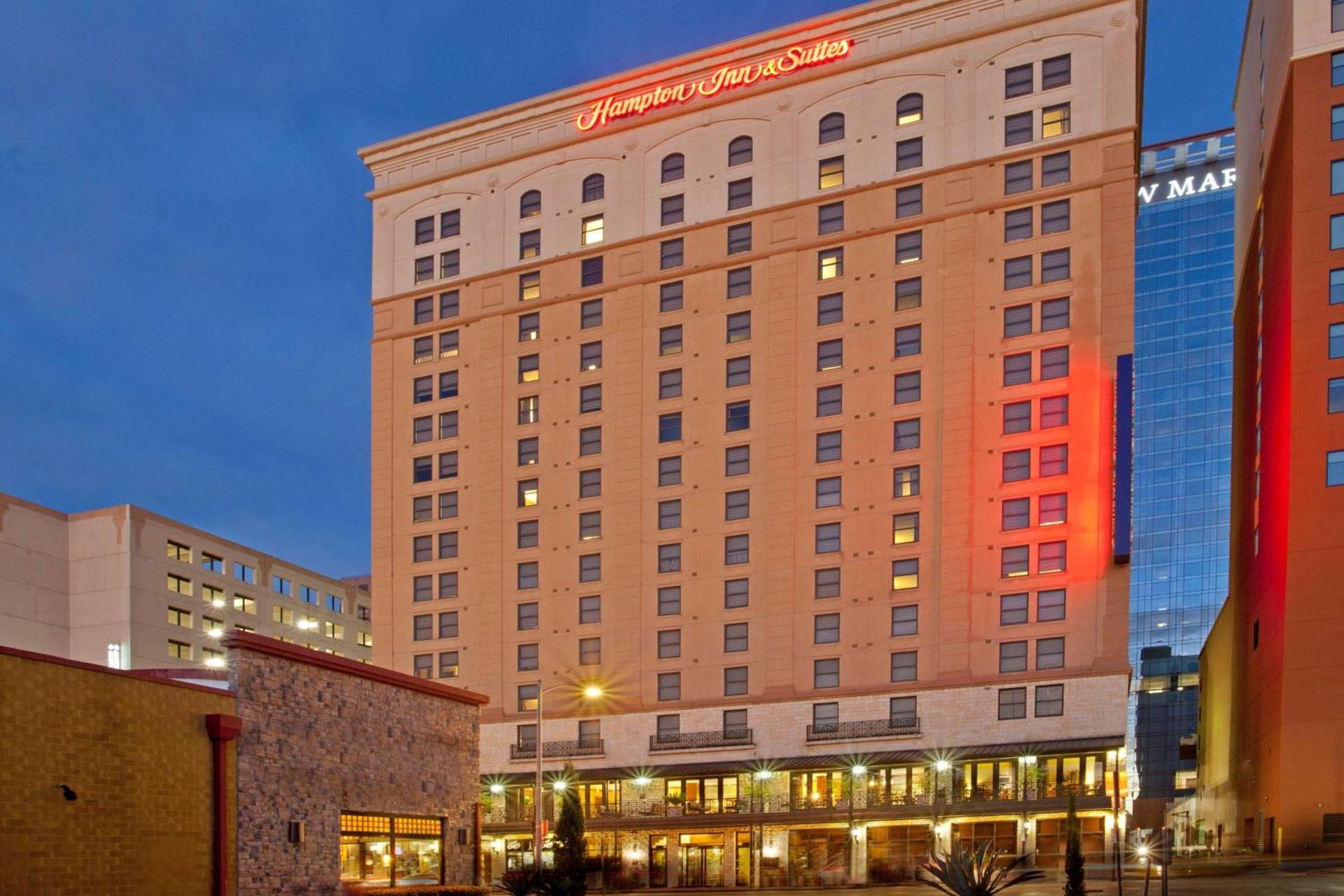 Hampton Inn & Suites Austin - Downtown photo 7