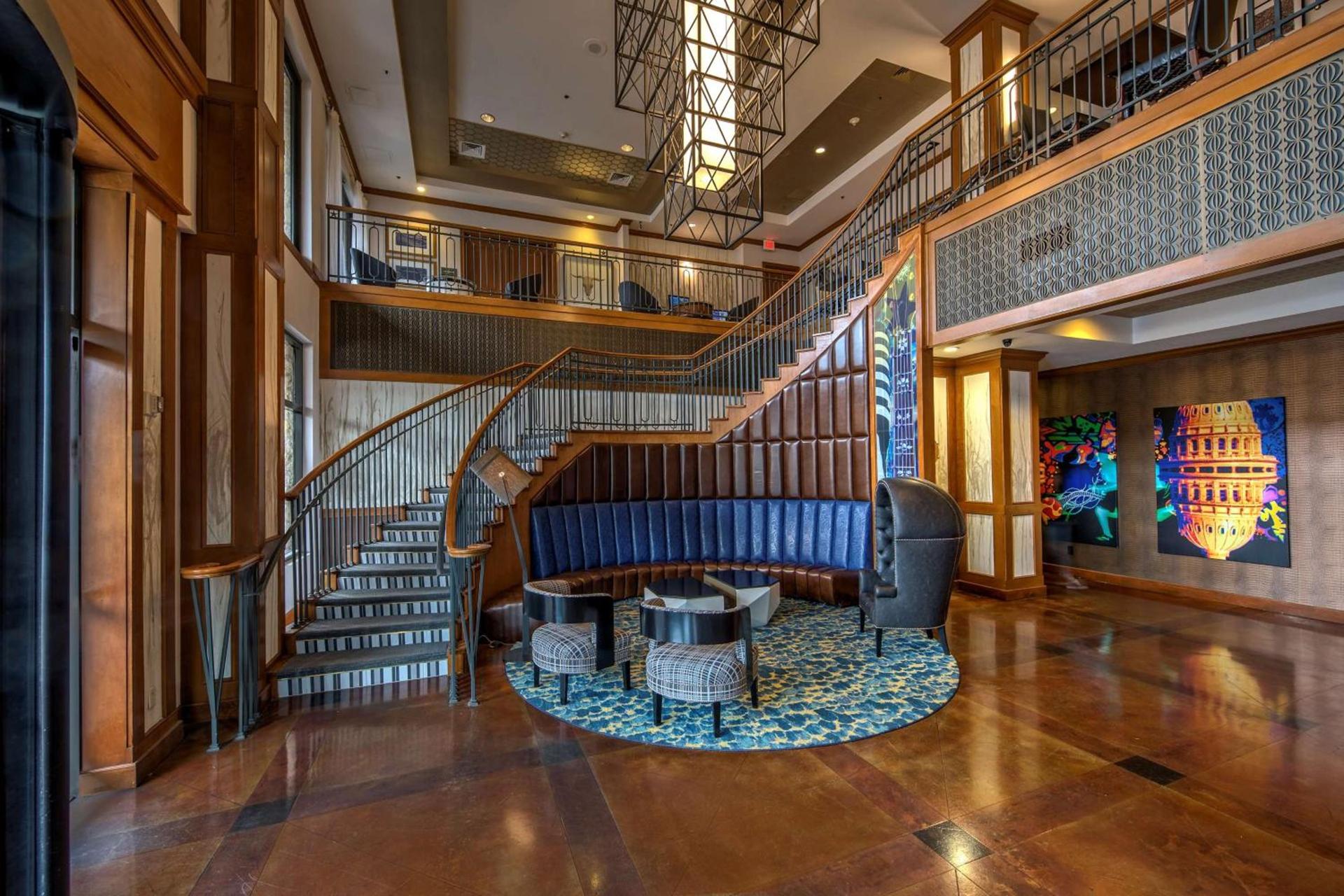 Hampton Inn & Suites Austin - Downtown photo 13