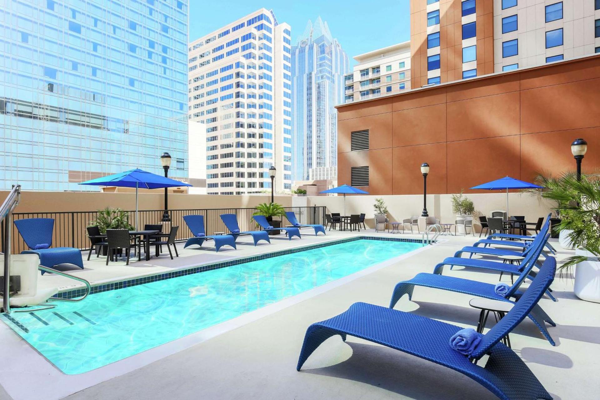 Hampton Inn & Suites Austin - Downtown photo 65