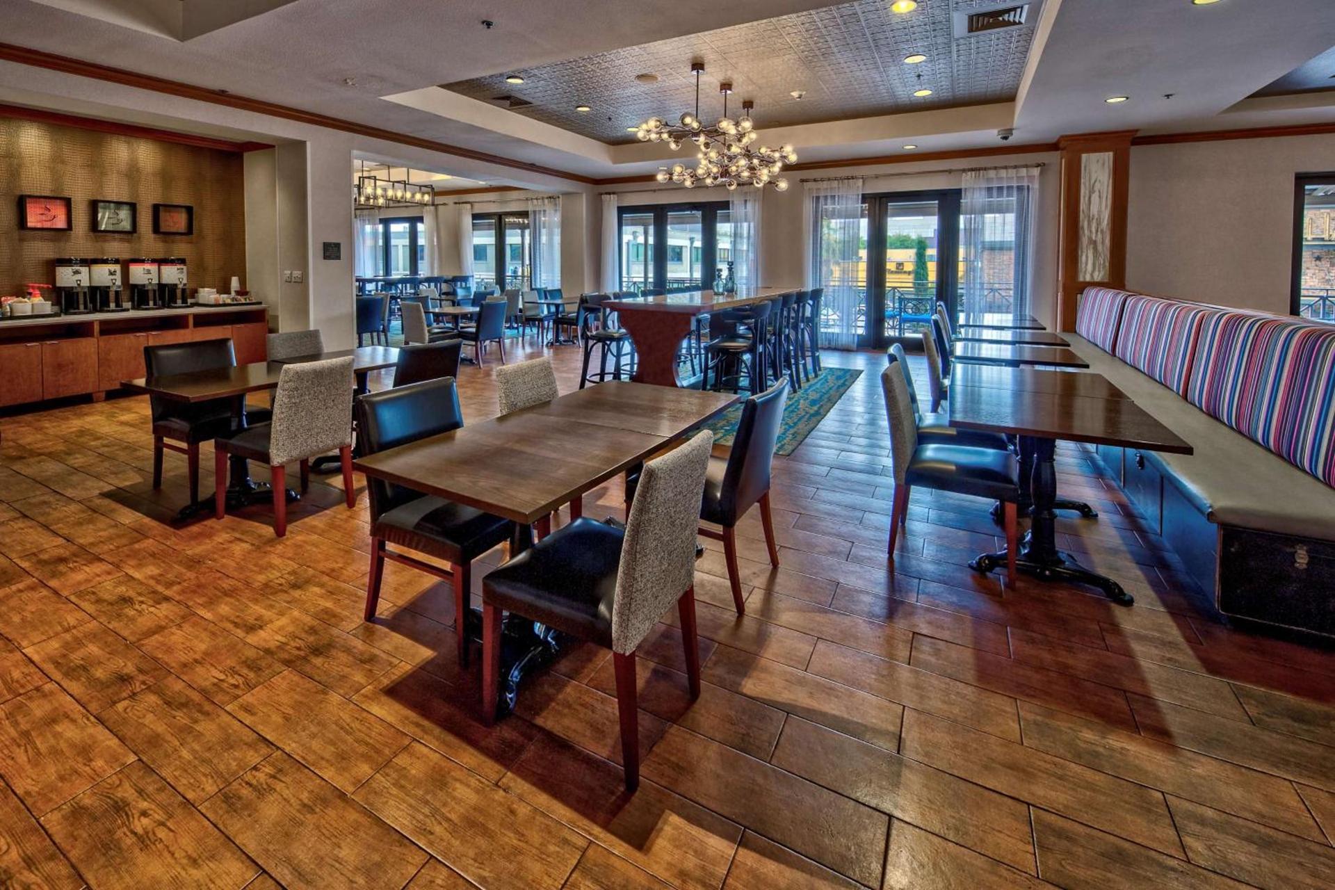 Hampton Inn & Suites Austin - Downtown photo 23