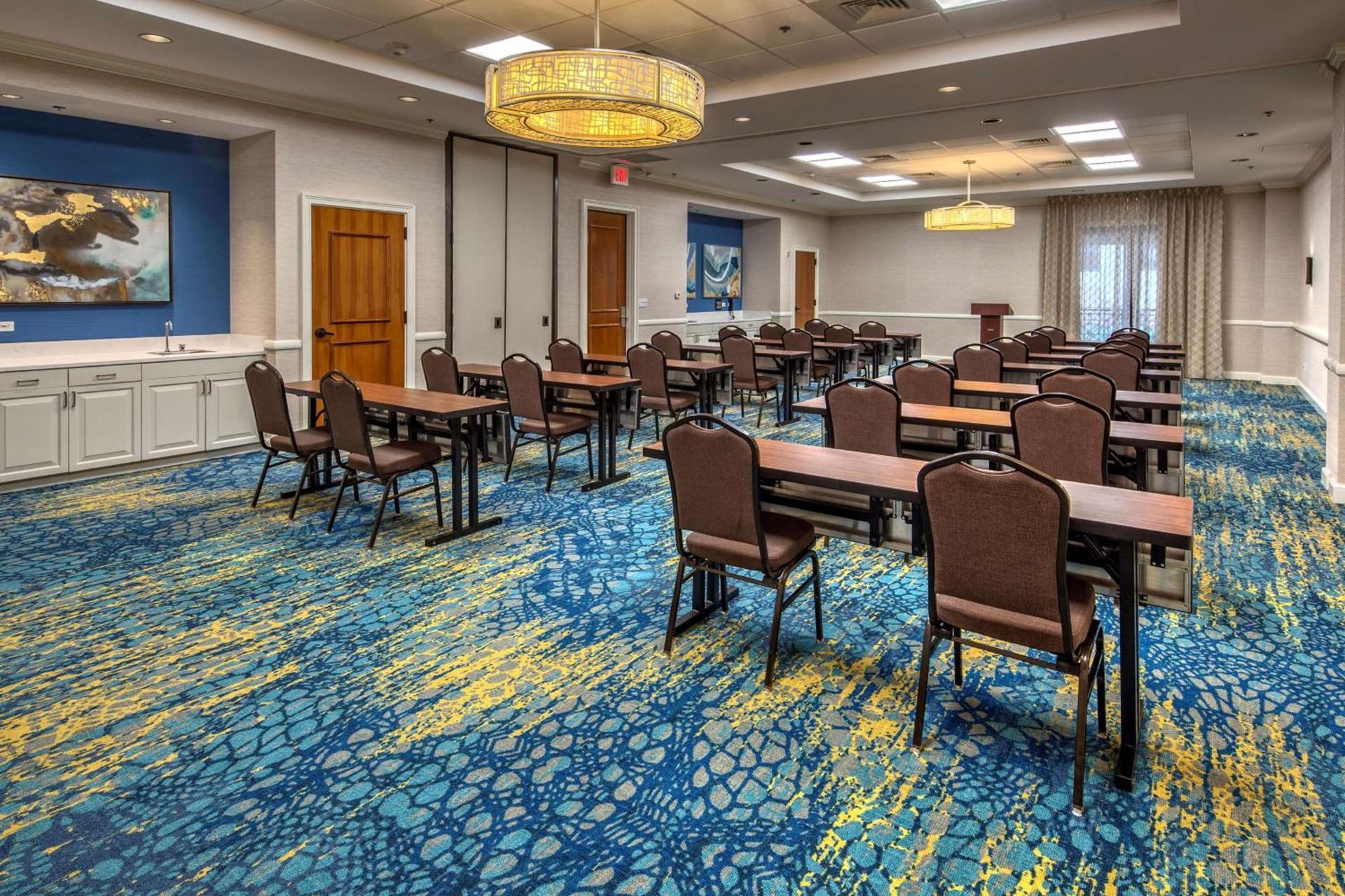 Hampton Inn & Suites Austin - Downtown photo 57