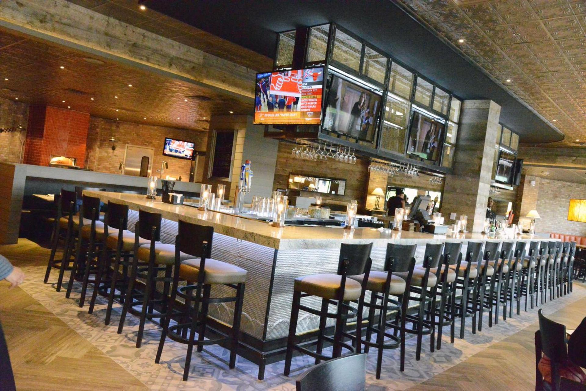 Hilton Arlington photo 8