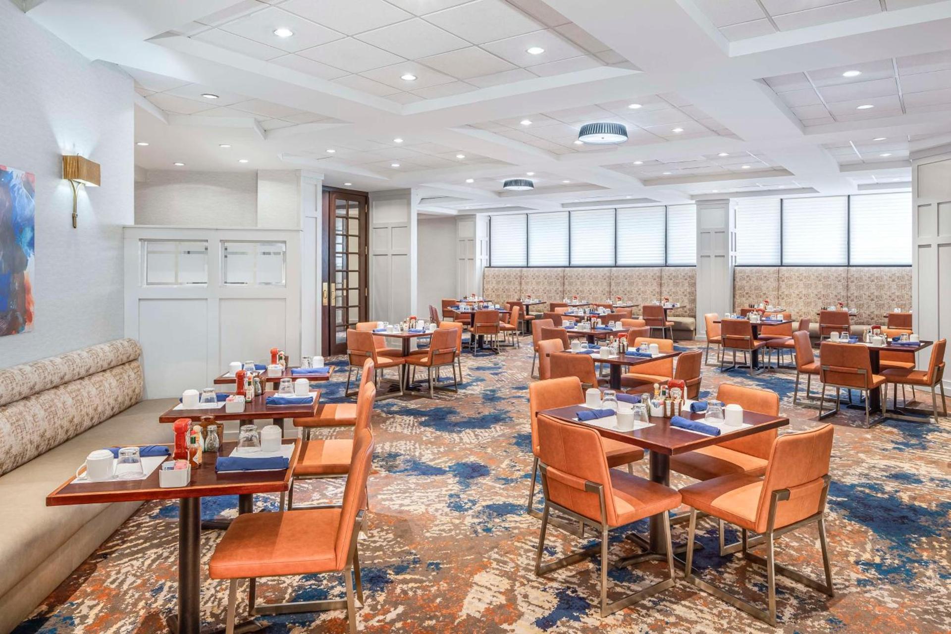 Hilton Arlington photo 18