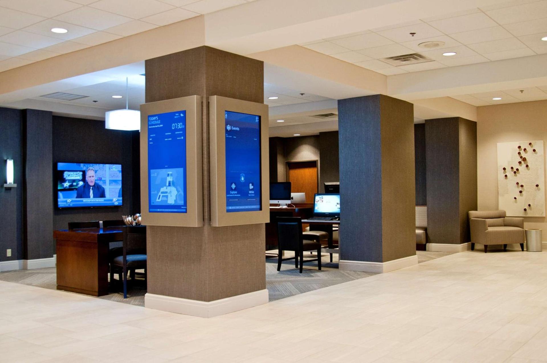 Hilton Arlington photo 40