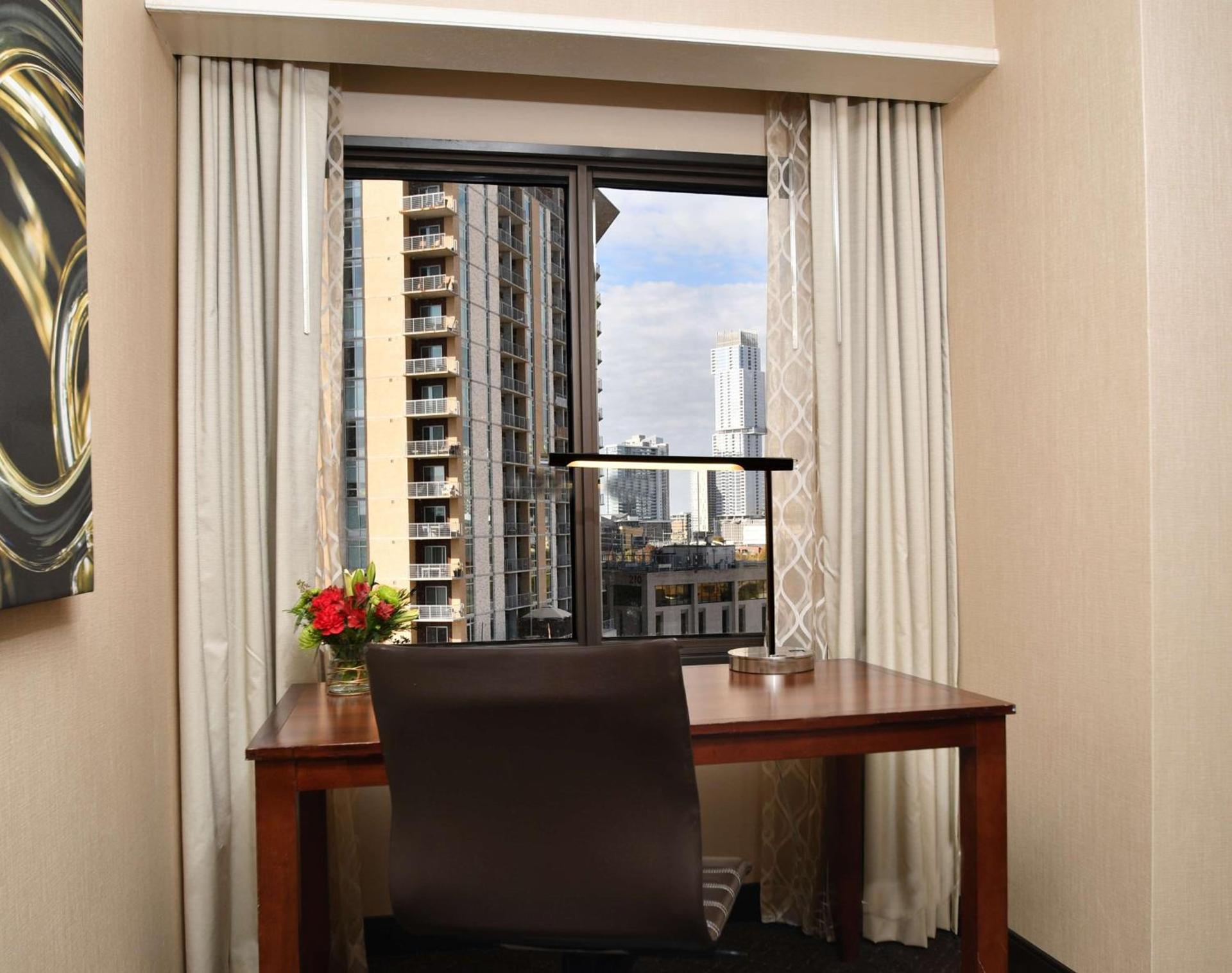 Embassy Suites by Hilton Austin Downtown South Congress photo 16