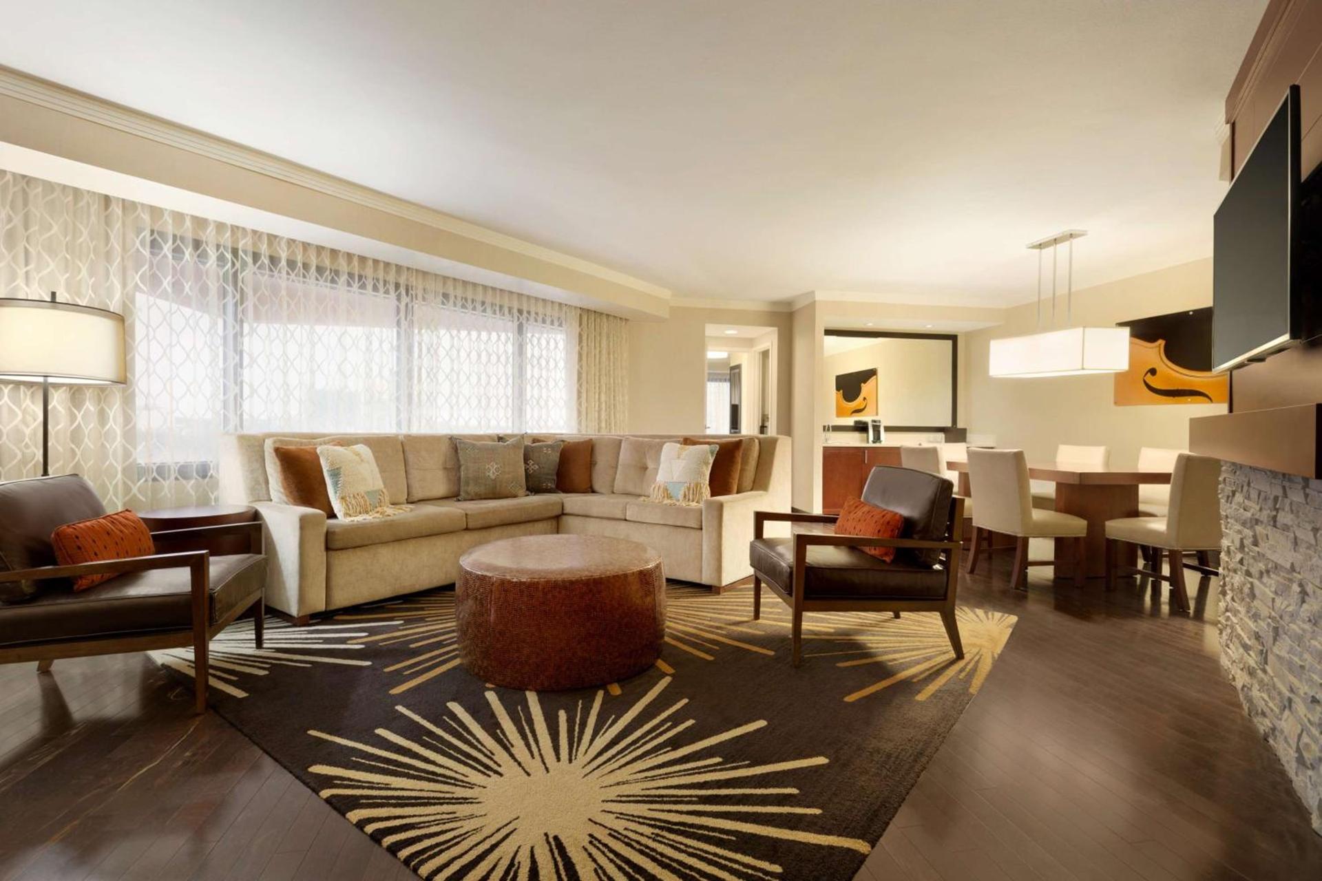 Embassy Suites by Hilton Austin Downtown South Congress photo 57