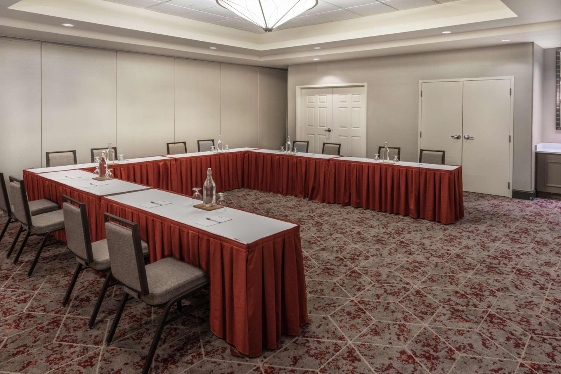 Hilton Garden Inn Blacksburg University photo 34