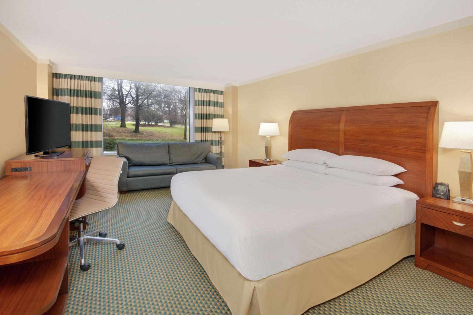 DoubleTree by Hilton Stamford photo 21
