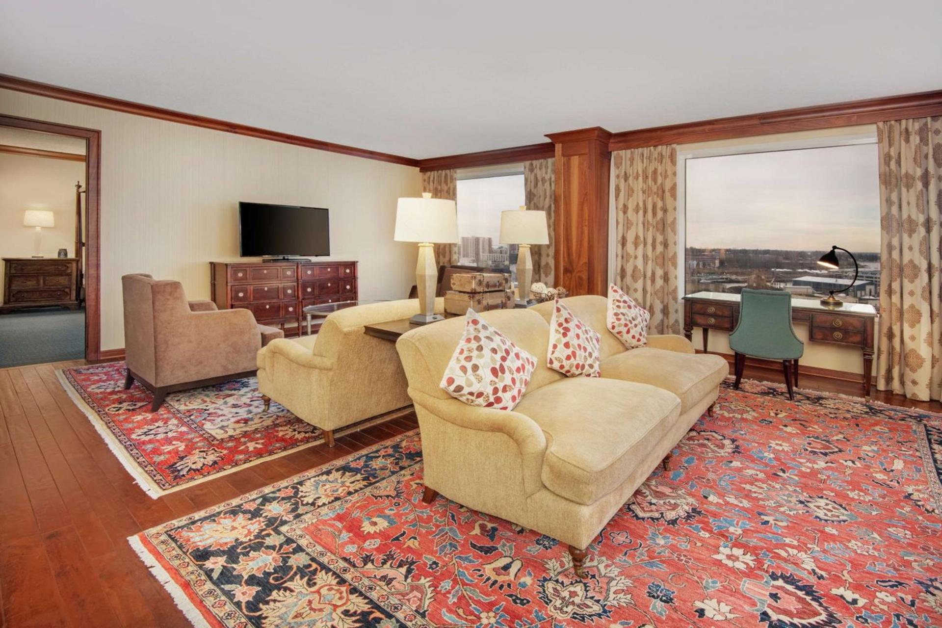 DoubleTree by Hilton Stamford photo 23