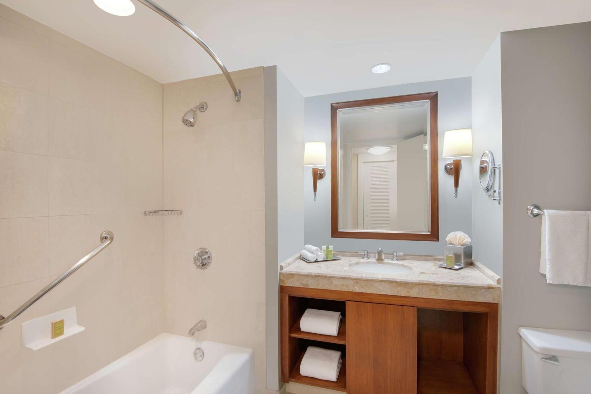 DoubleTree by Hilton Stamford photo 29