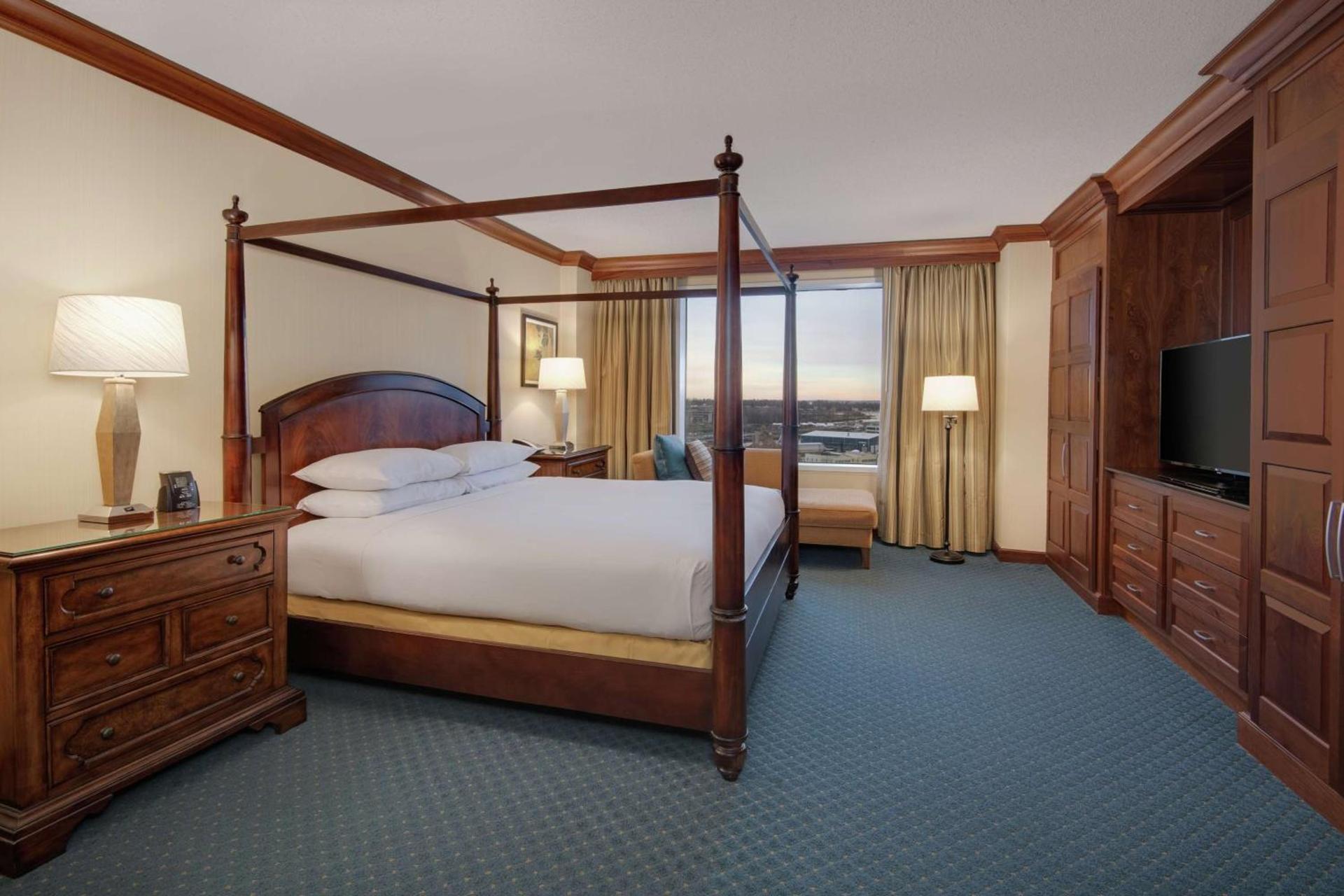 DoubleTree by Hilton Stamford photo 32
