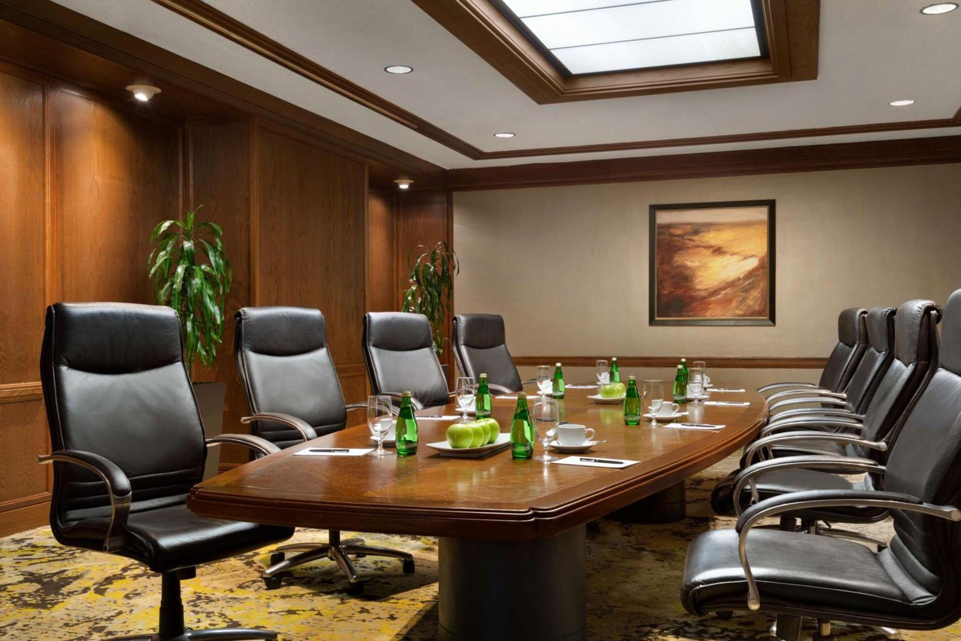 DoubleTree by Hilton Stamford photo 64