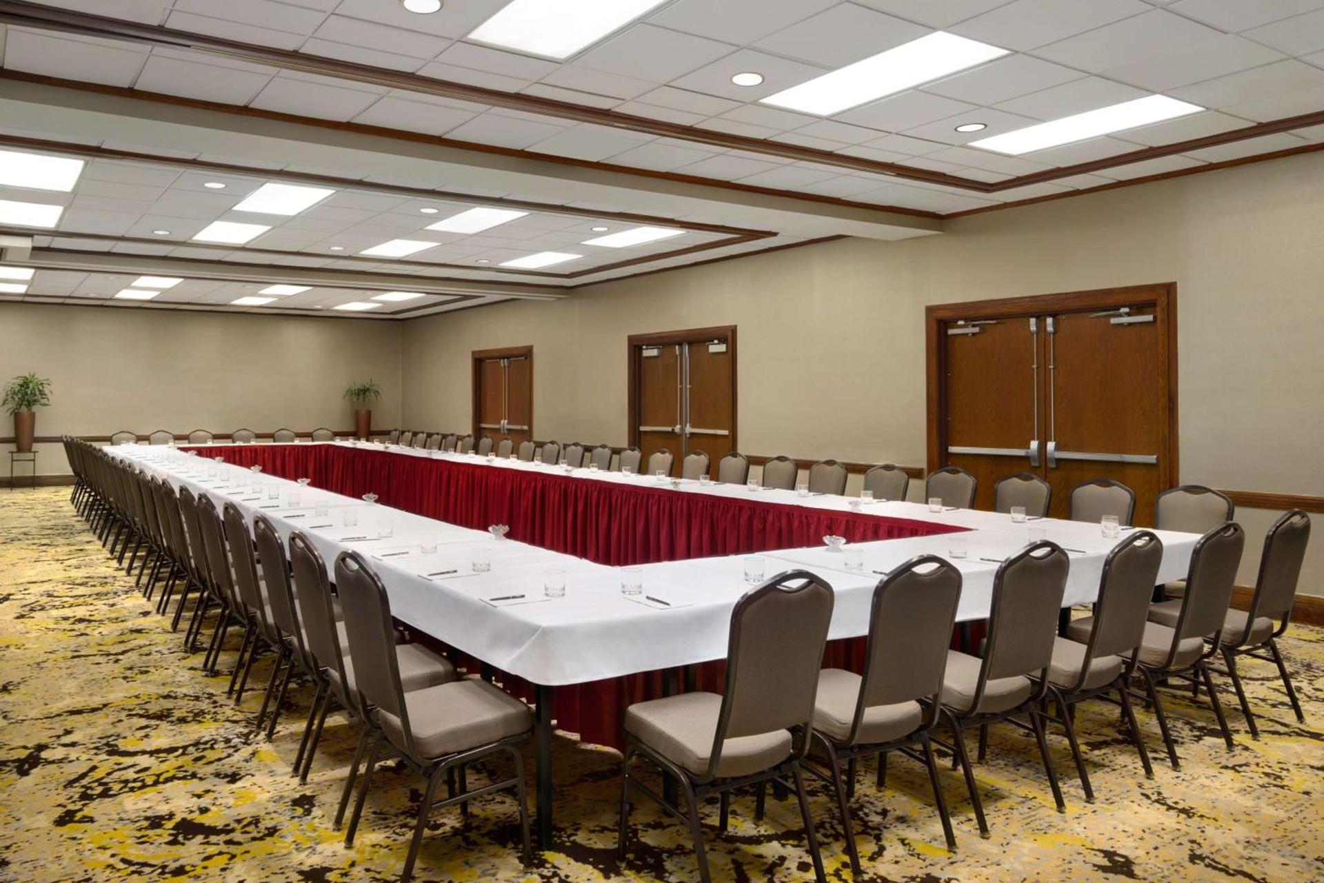 DoubleTree by Hilton Stamford photo 68
