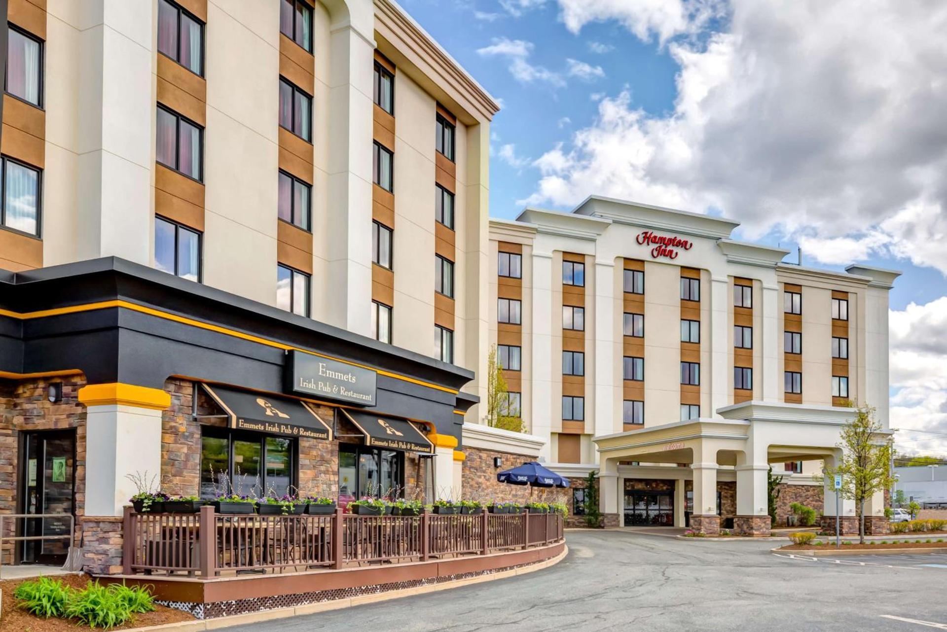 Hampton Inn Boston-Norwood photo 3