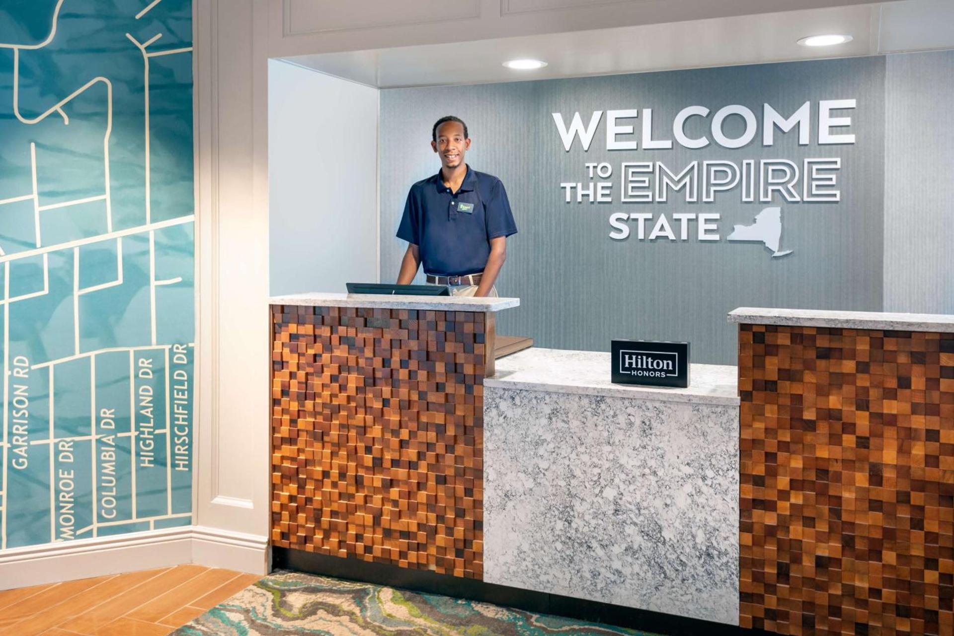Hampton Inn Buffalo-Williamsville photo 7