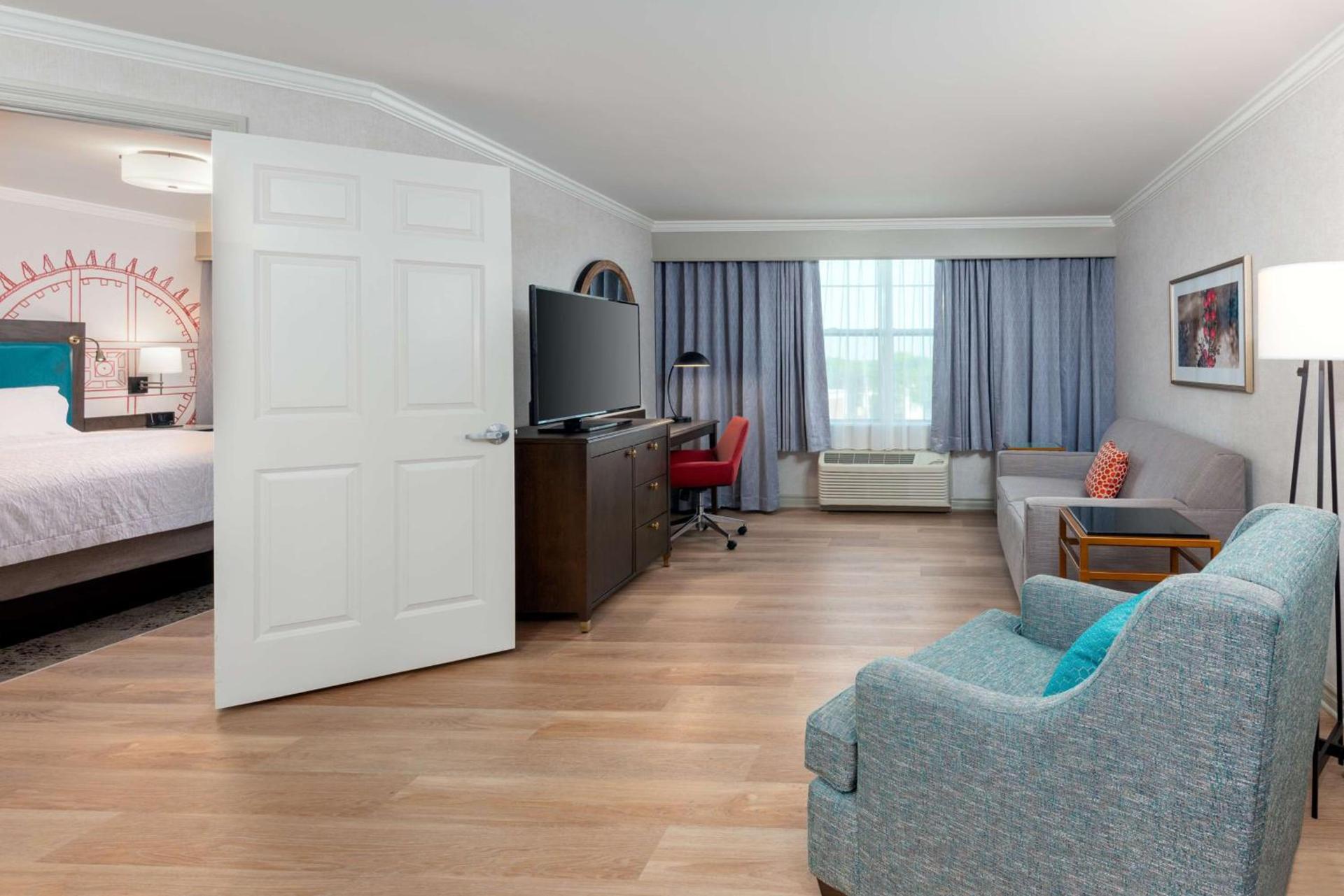 Hampton Inn Buffalo-Williamsville photo 26