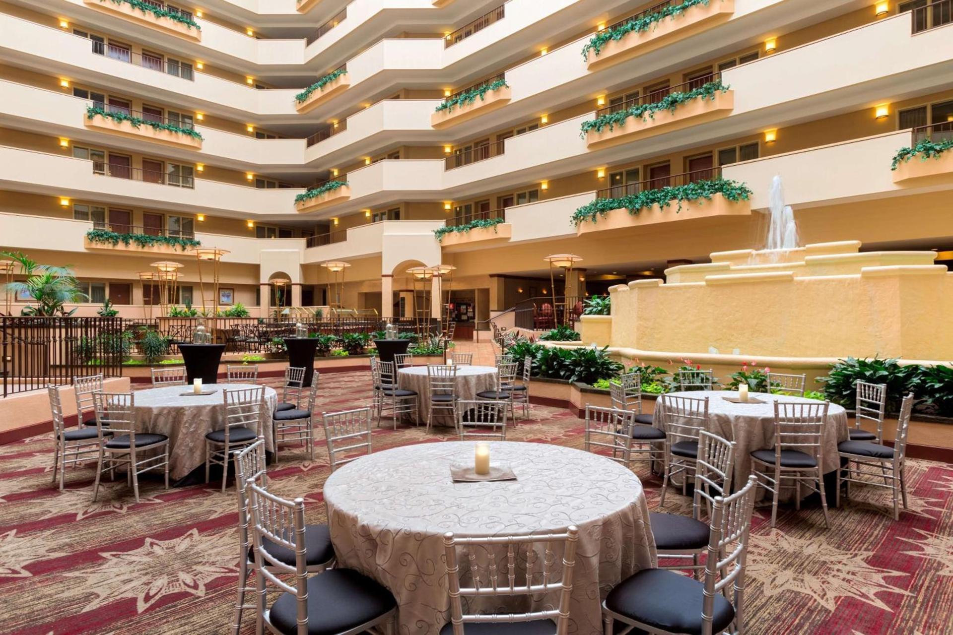 Embassy Suites by Hilton Columbia Greystone photo 6