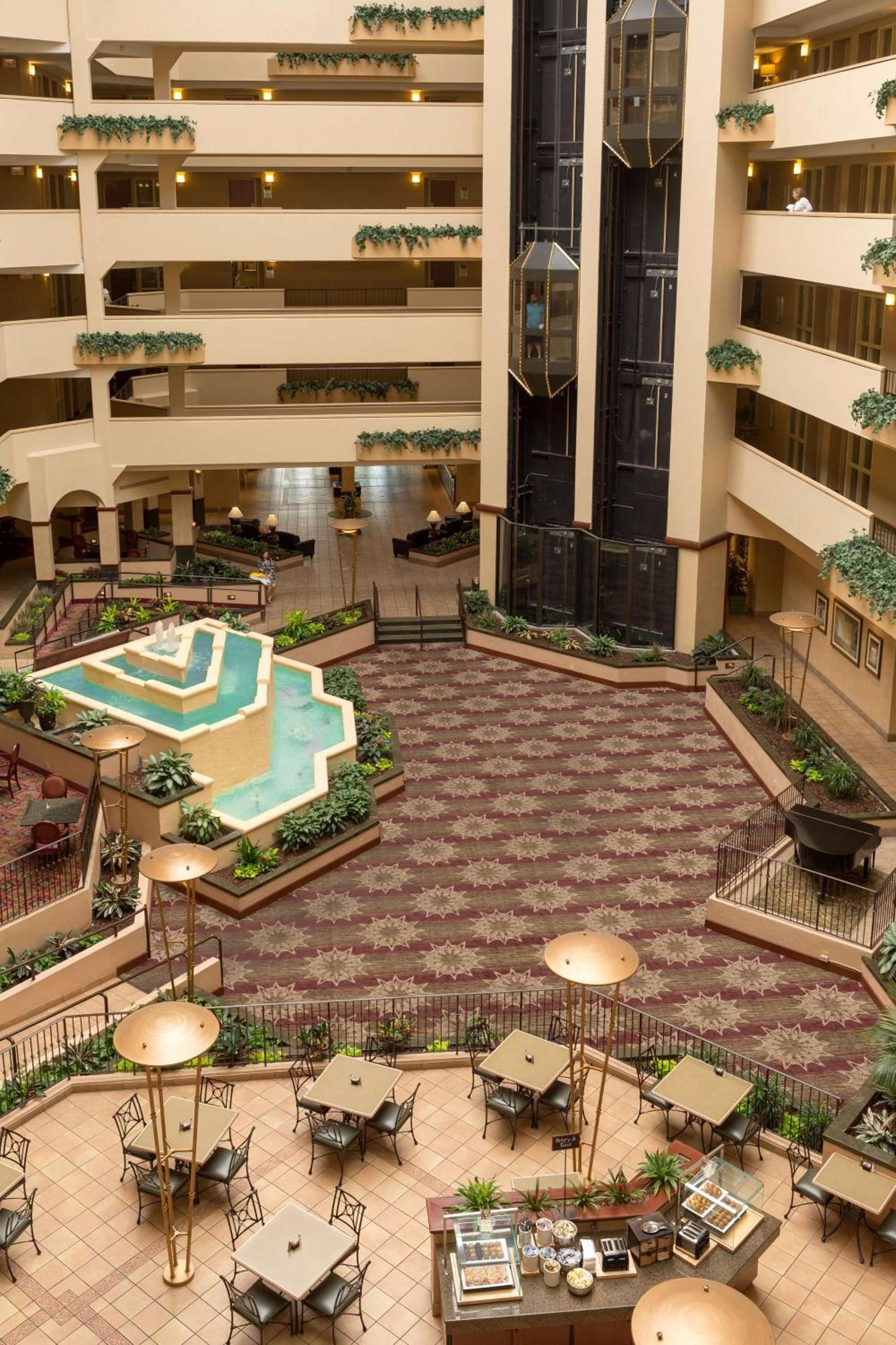 Embassy Suites by Hilton Columbia Greystone photo 9