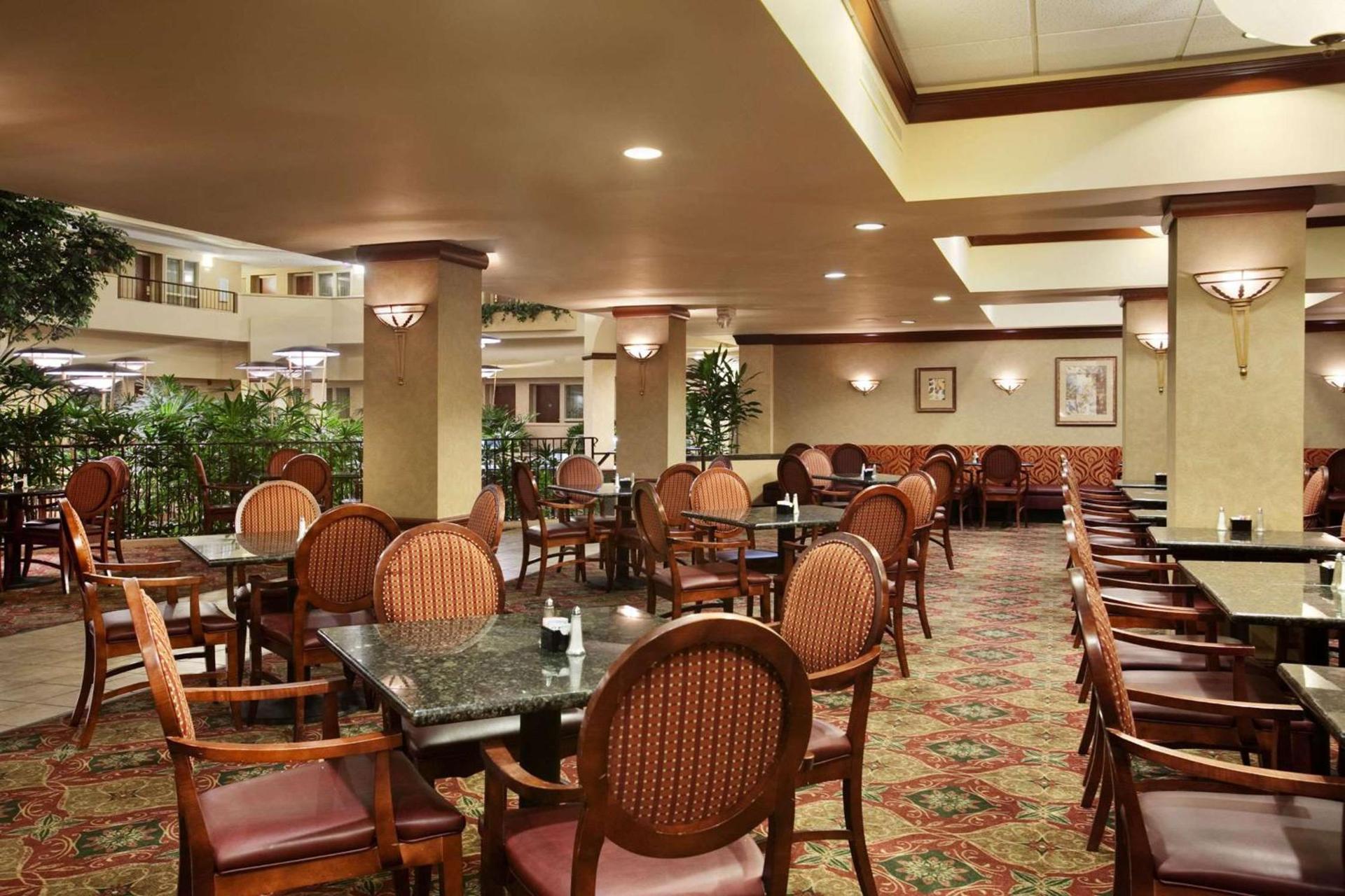 Embassy Suites by Hilton Columbia Greystone photo 11
