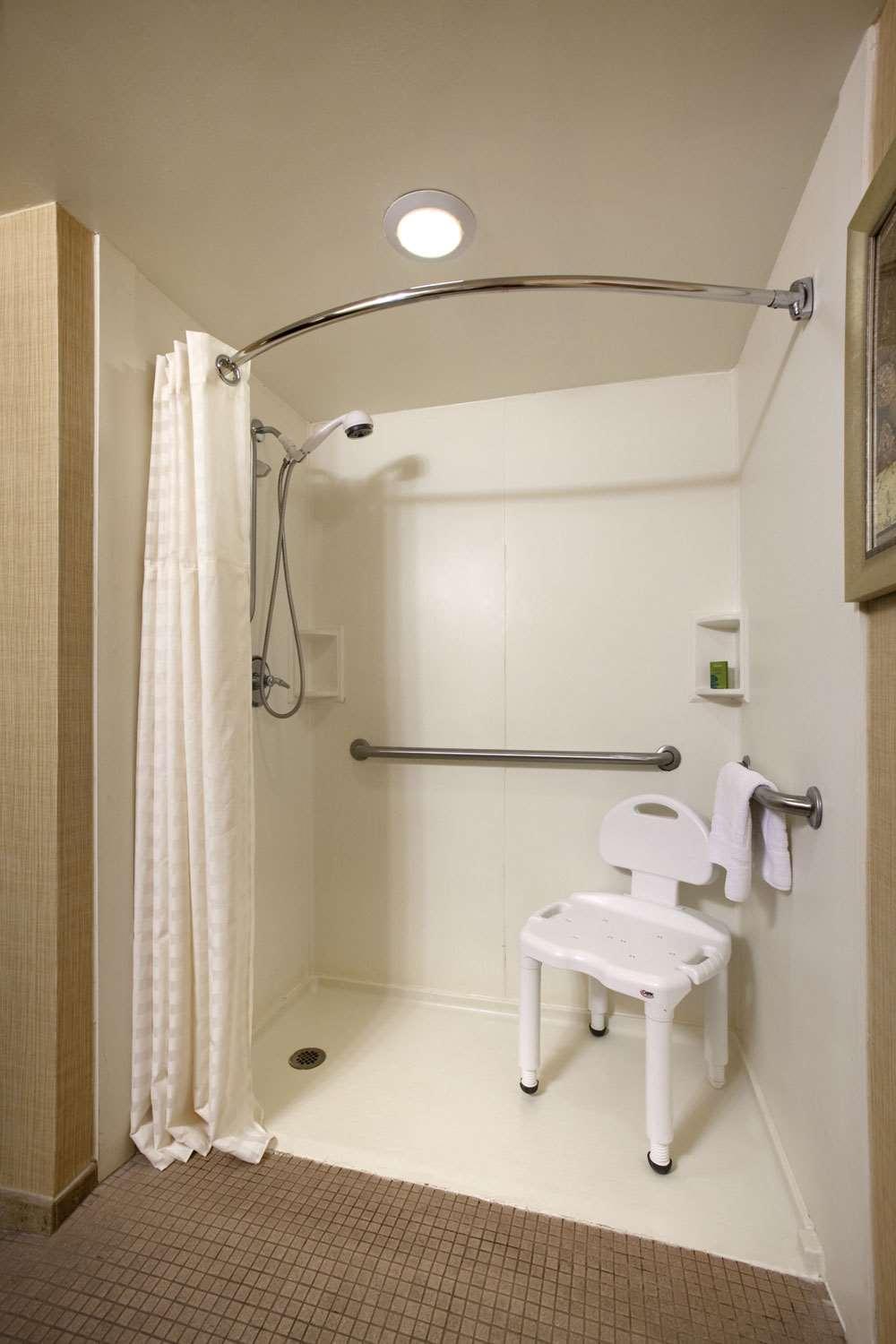 Embassy Suites by Hilton Columbia Greystone photo 30