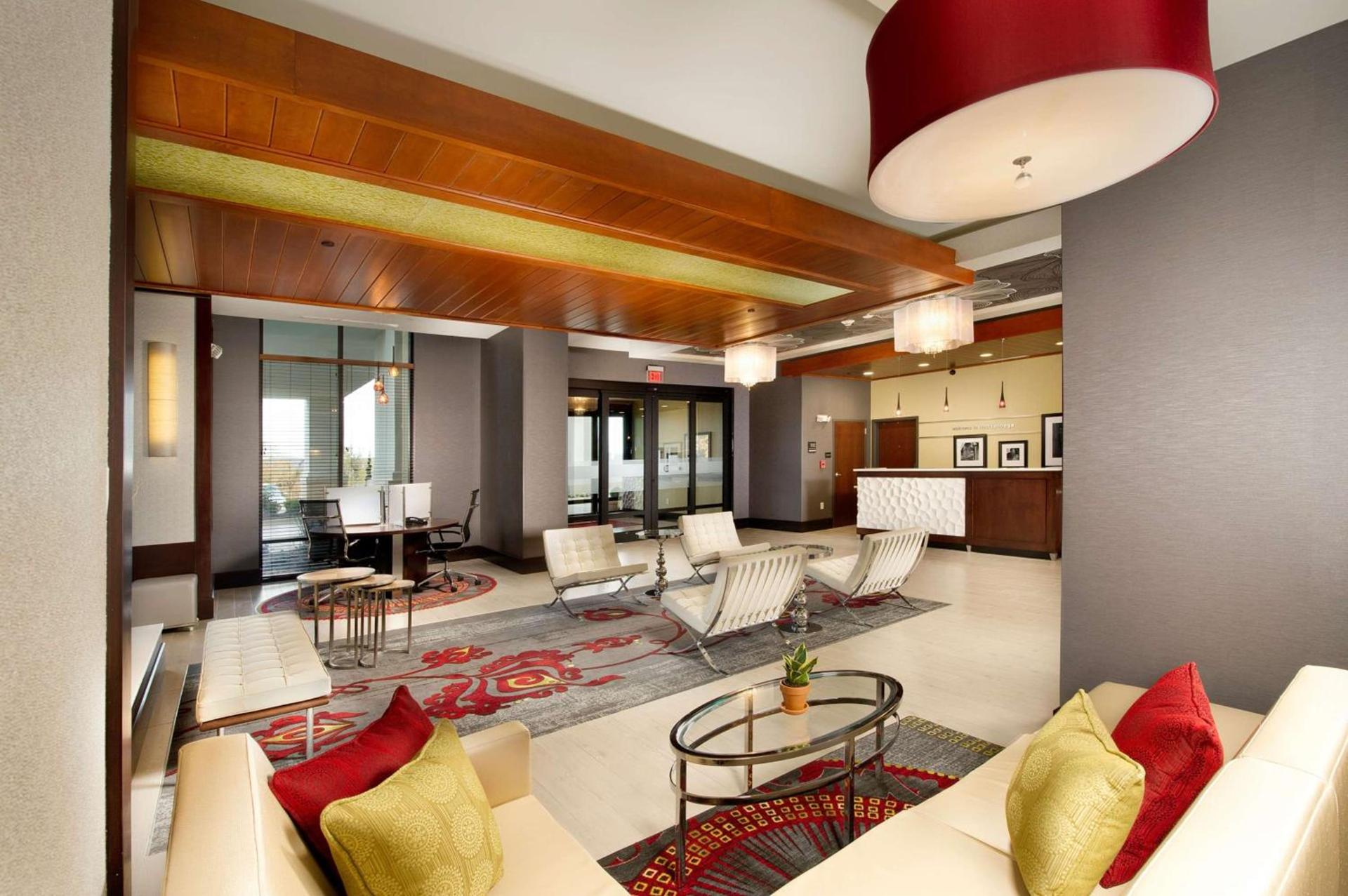 Hampton Inn & Suites Chattanooga/Hamilton Place photo 4