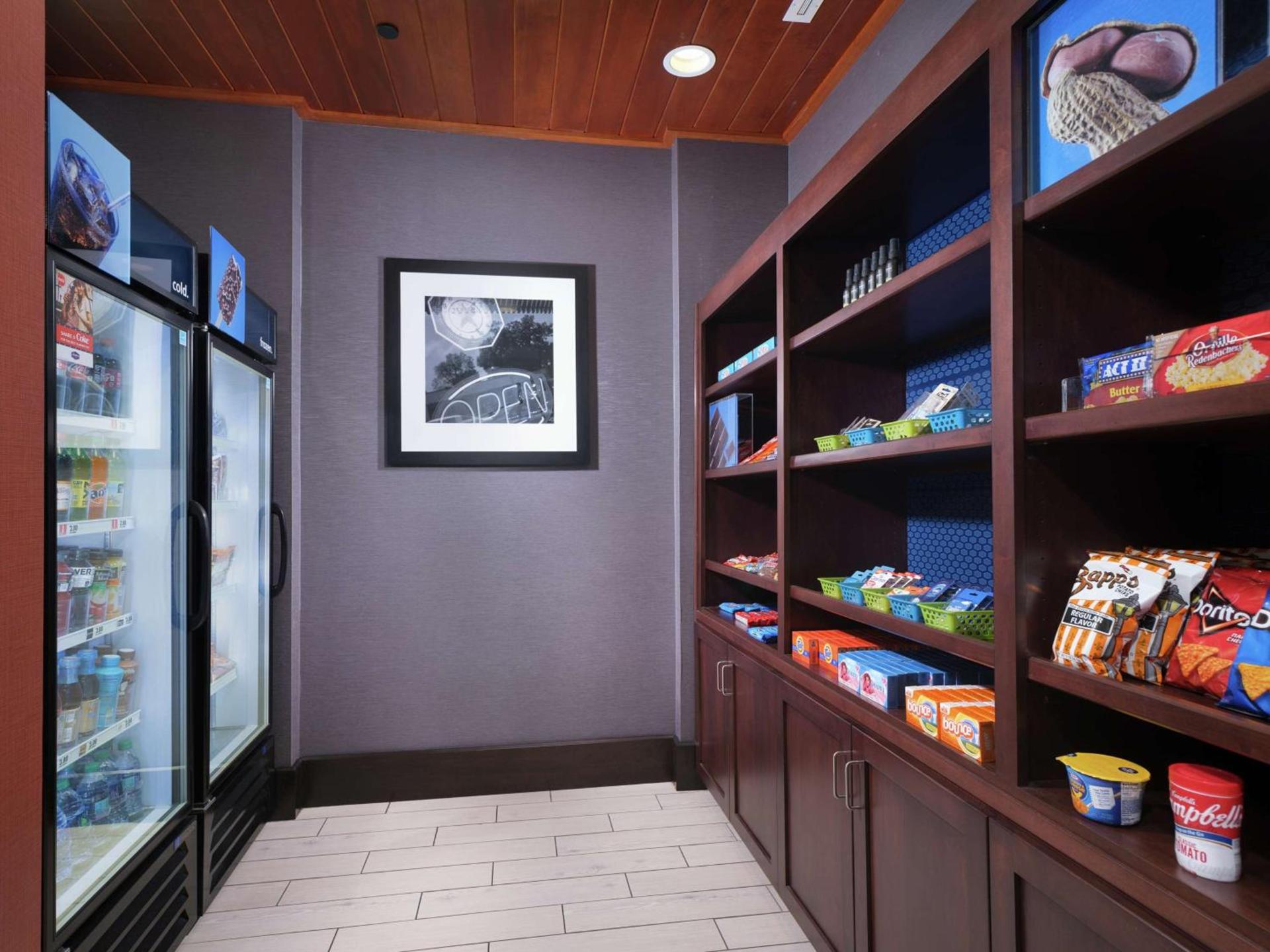 Hampton Inn & Suites Chattanooga/Hamilton Place photo 11