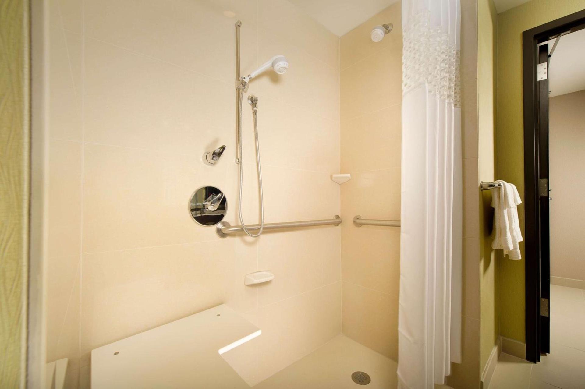 Hampton Inn & Suites Chattanooga/Hamilton Place photo 14