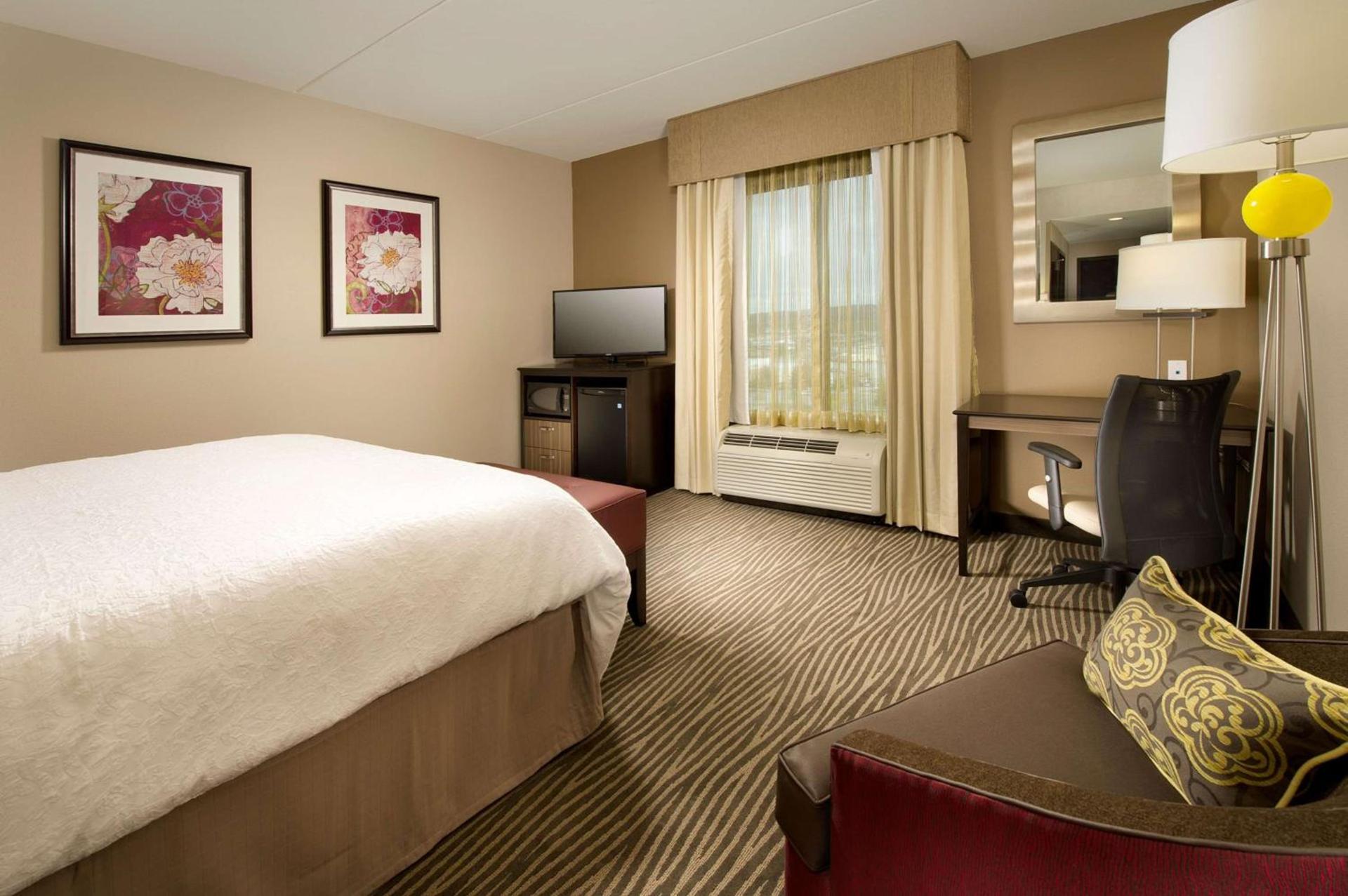 Hampton Inn & Suites Chattanooga/Hamilton Place photo 21