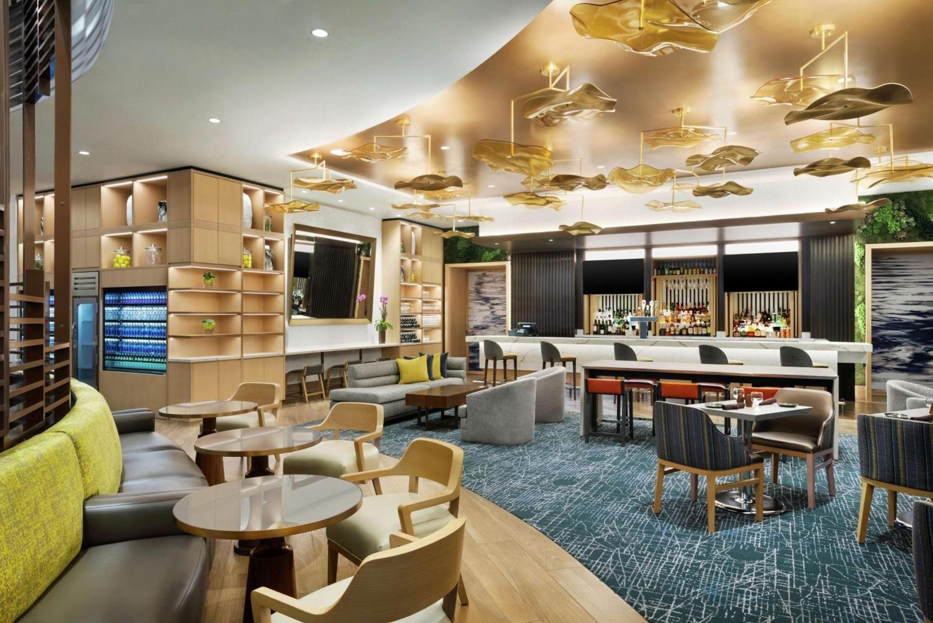 DoubleTree by Hilton Chicago Magnificent Mile photo 15