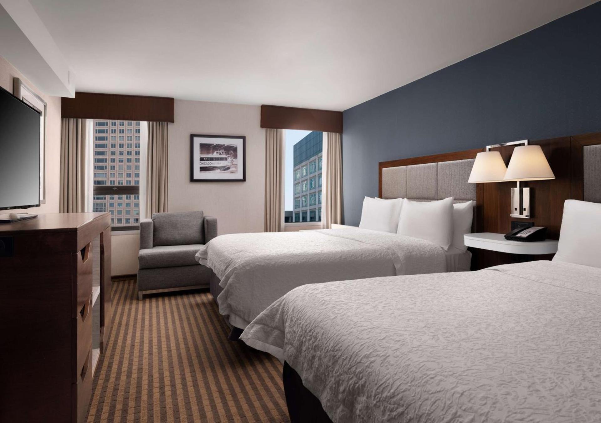 Hampton Inn Chicago Downtown/Magnificent Mile photo 12