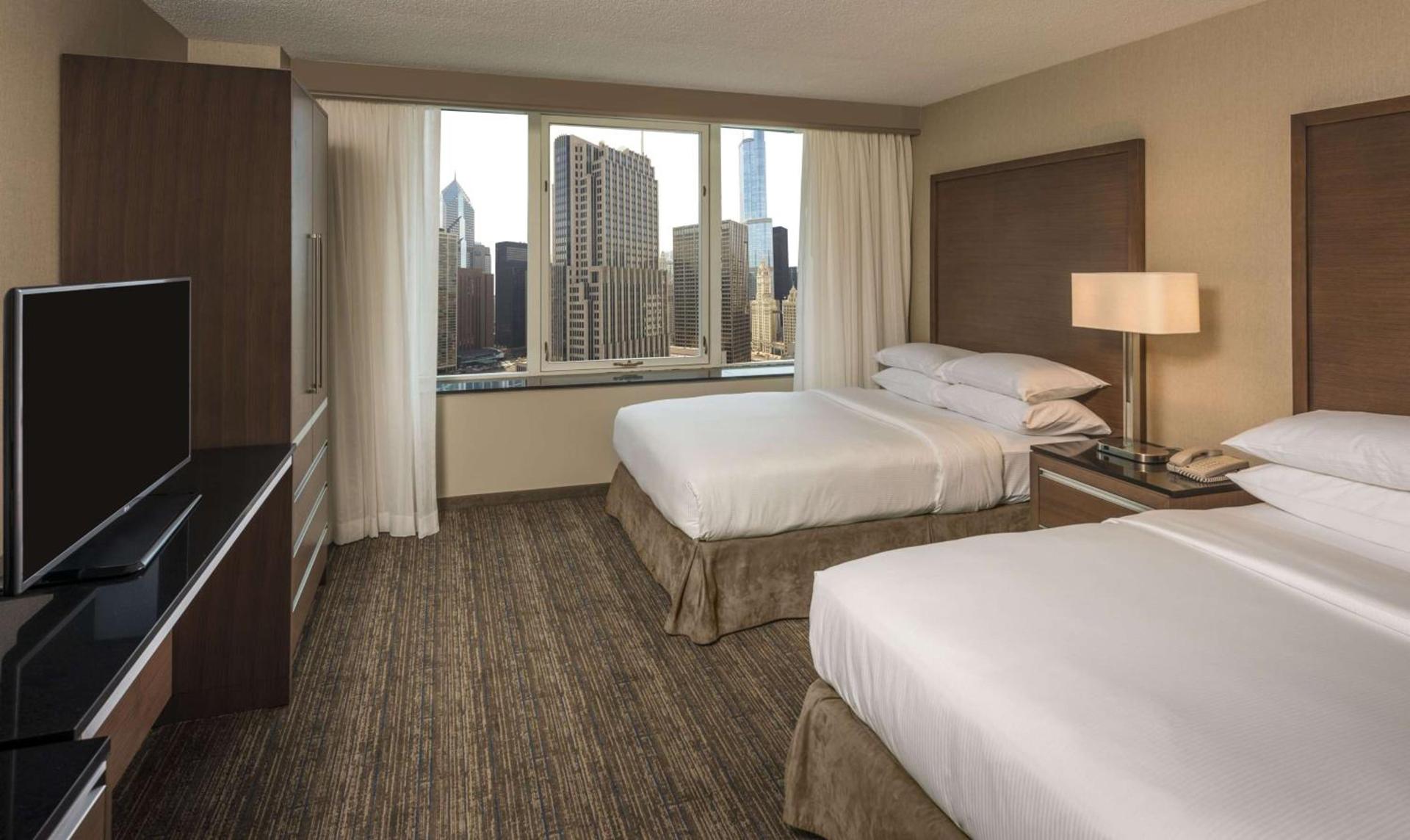 Embassy Suites by Hilton Chicago Downtown Magnificent Mile photo 35
