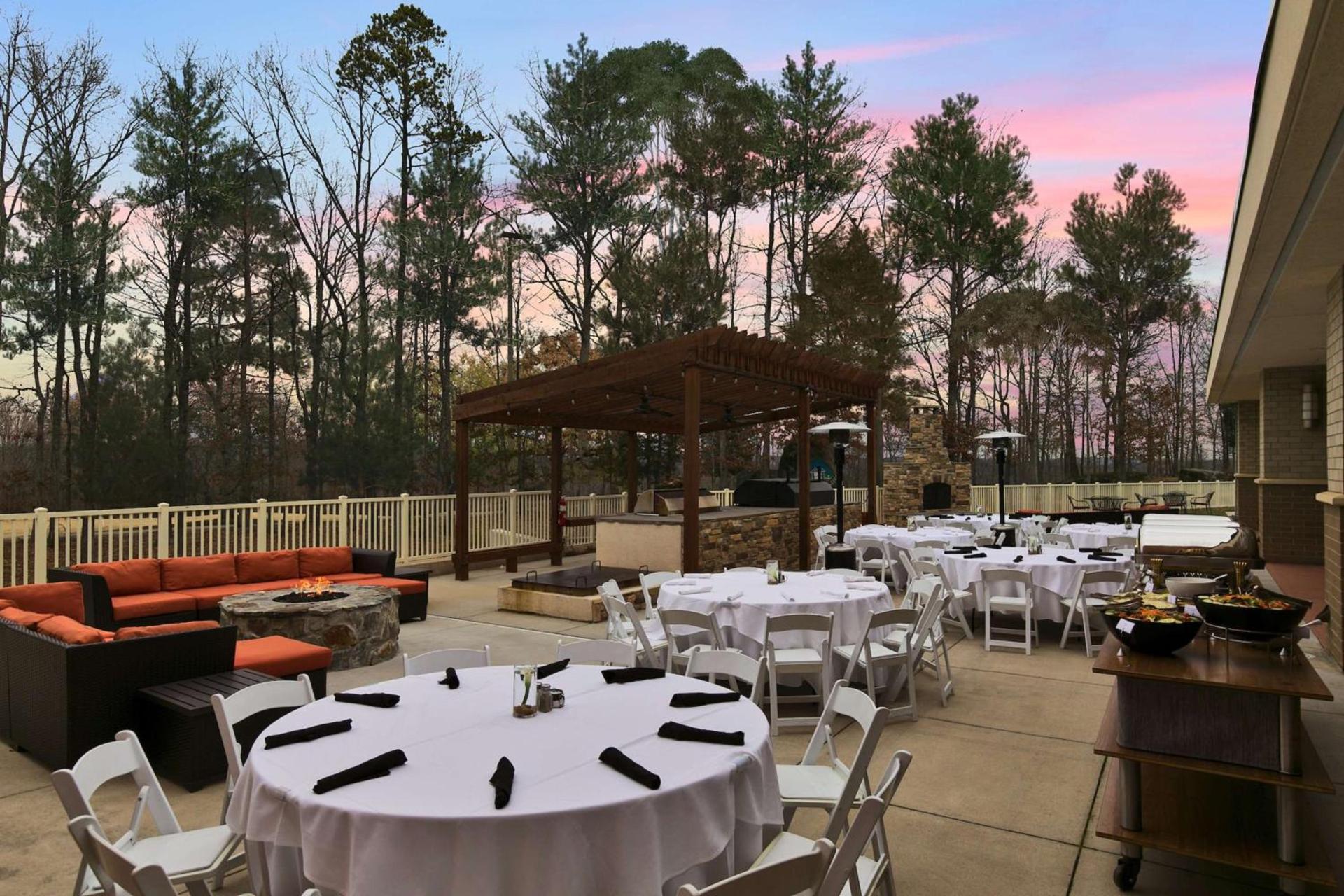 Embassy Suites by Hilton Charlotte Concord Golf Resort & Spa photo 13