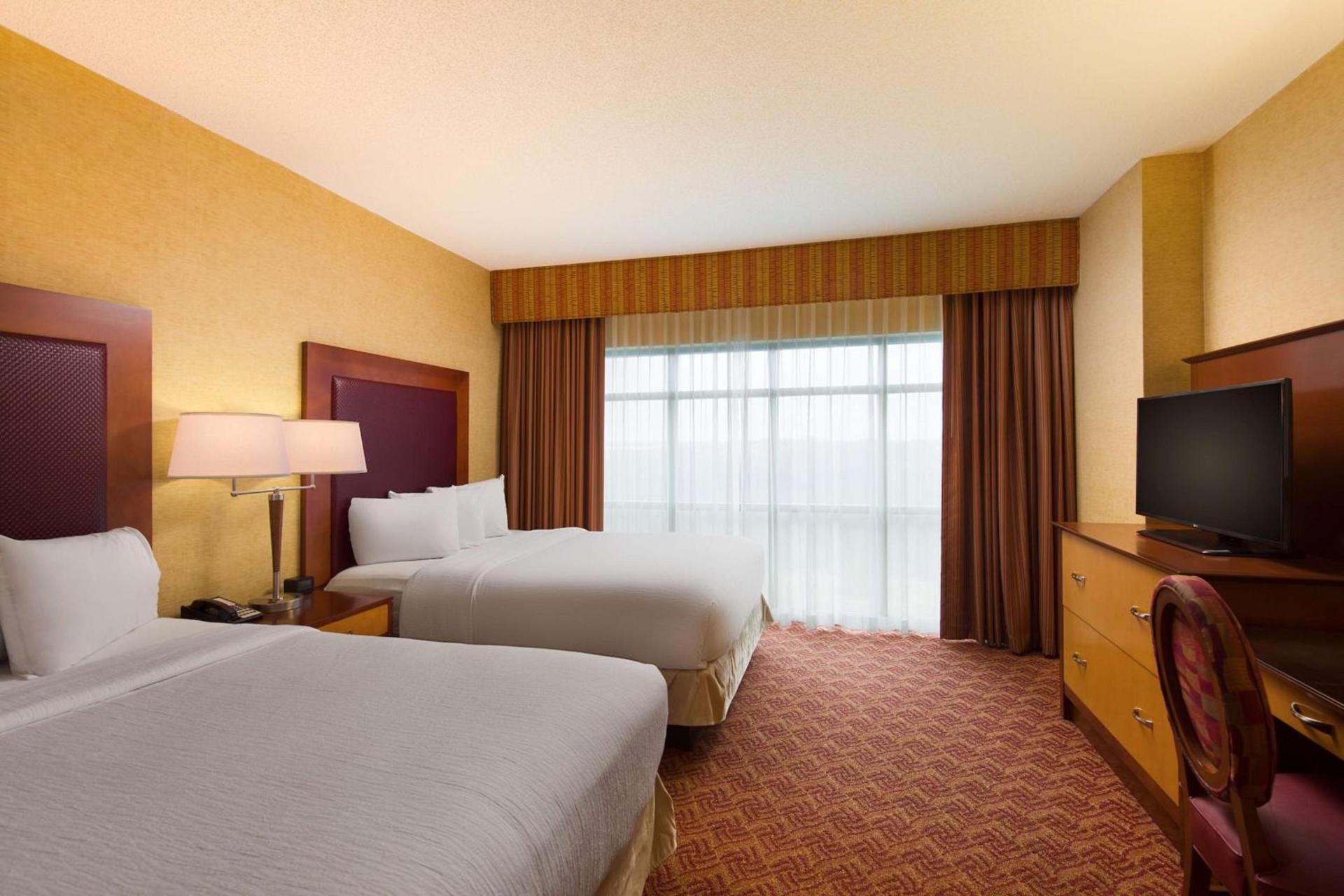 Embassy Suites by Hilton Charlotte Concord Golf Resort & Spa photo 34