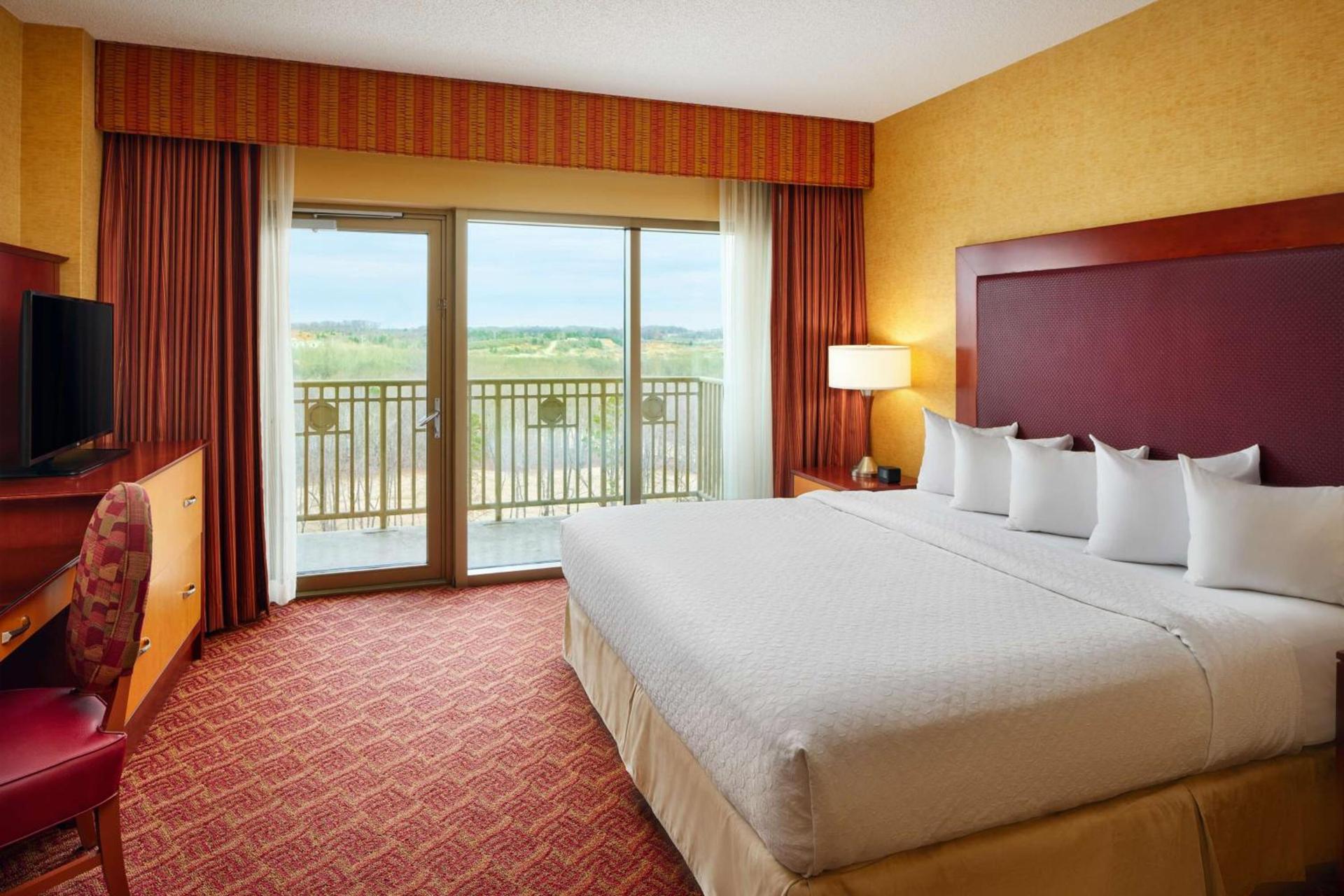 Embassy Suites by Hilton Charlotte Concord Golf Resort & Spa photo 56