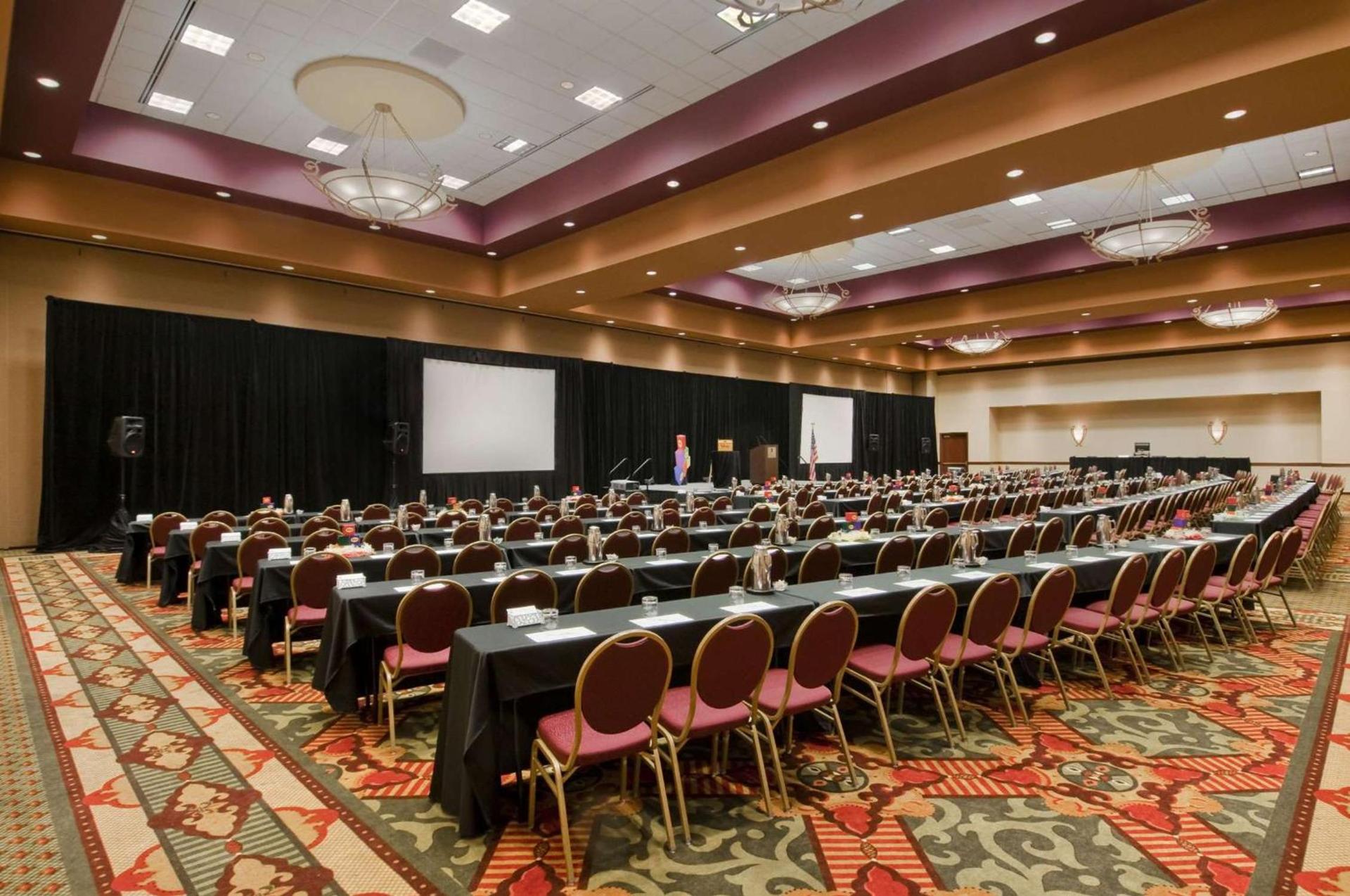 Embassy Suites by Hilton Charlotte Concord Golf Resort & Spa photo 66