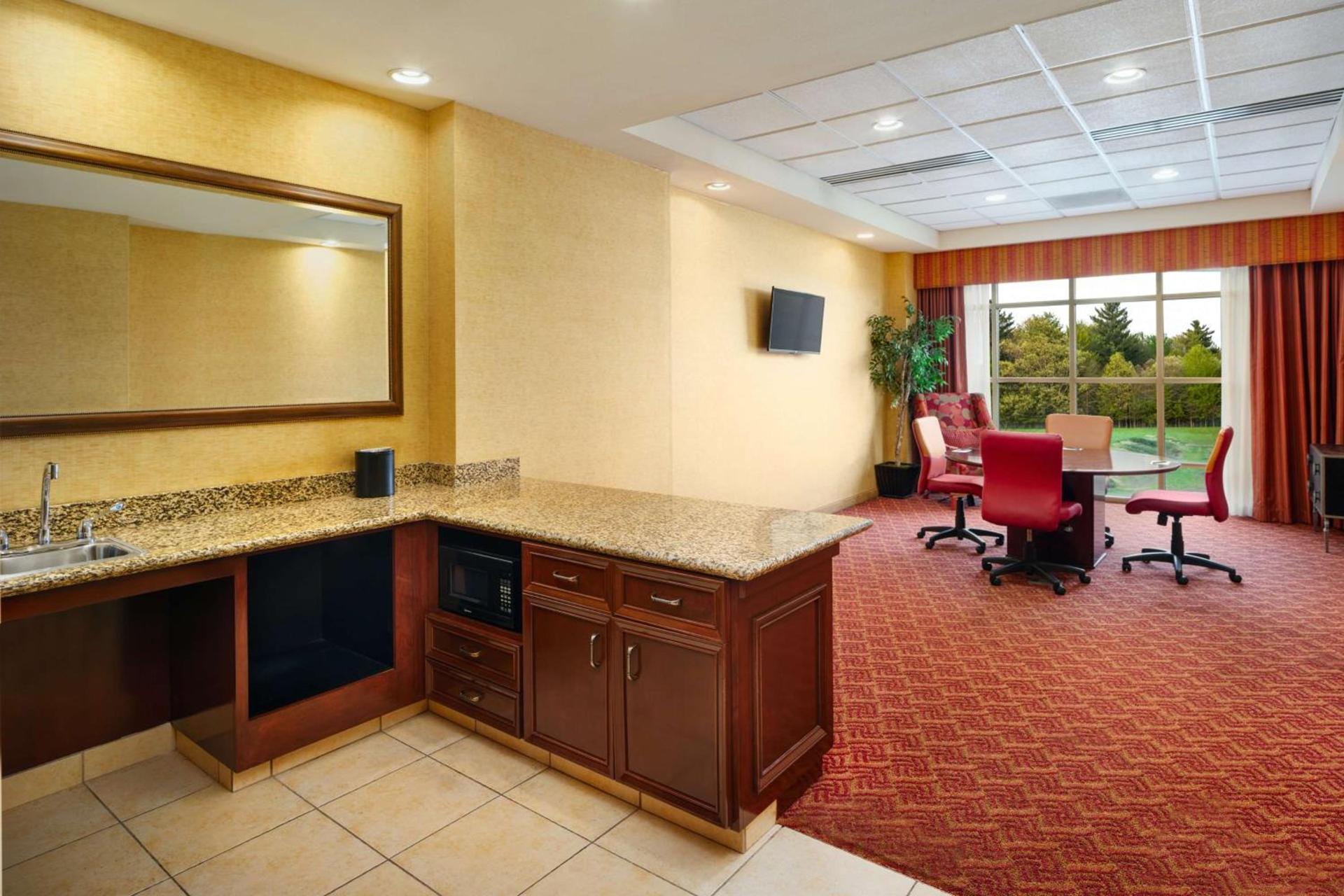 Embassy Suites by Hilton Charlotte Concord Golf Resort & Spa photo 94