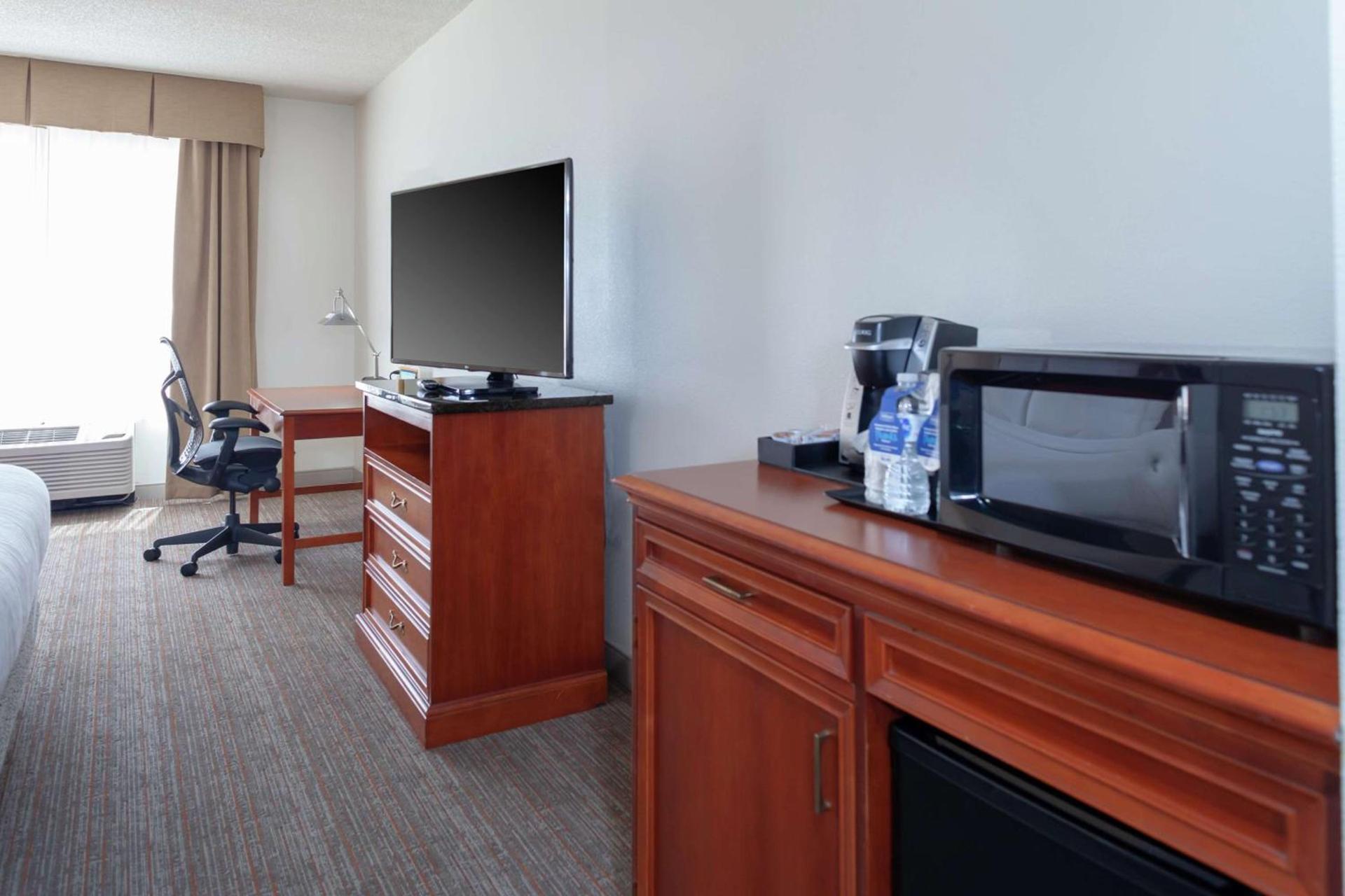 Hilton Garden Inn Charlotte North photo 12