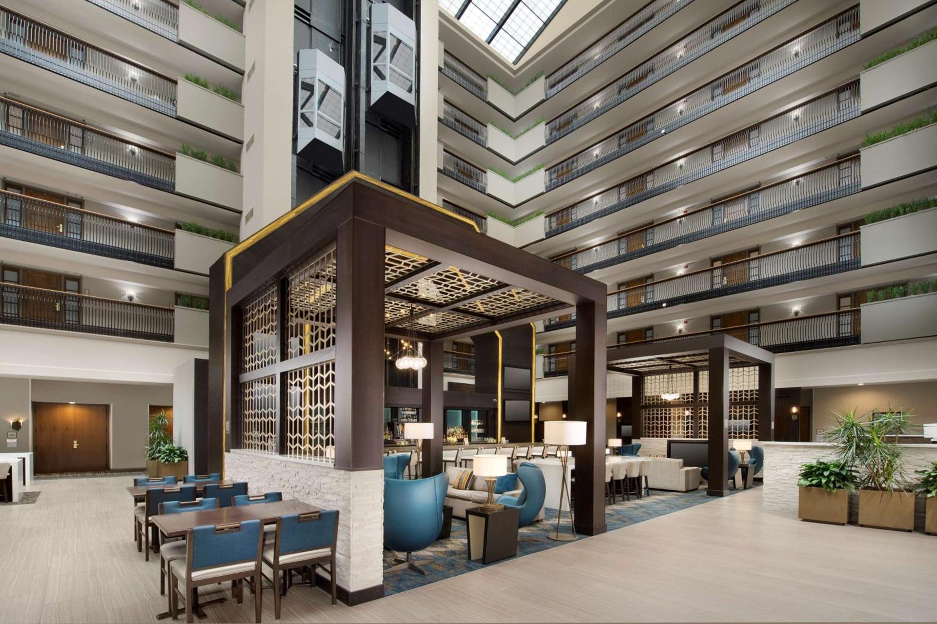 Embassy Suites by Hilton Columbus photo 10