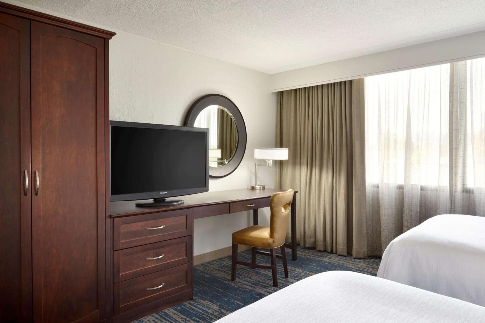 Embassy Suites by Hilton Columbus photo 24