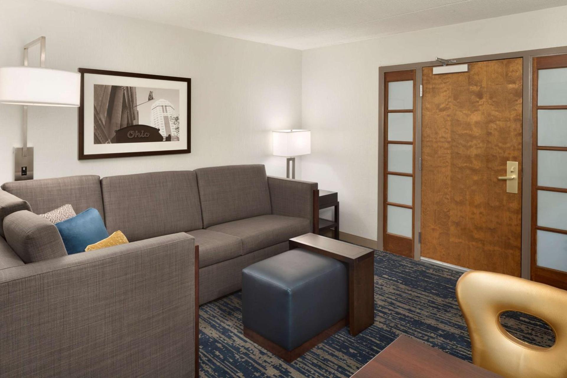 Embassy Suites by Hilton Columbus photo 34