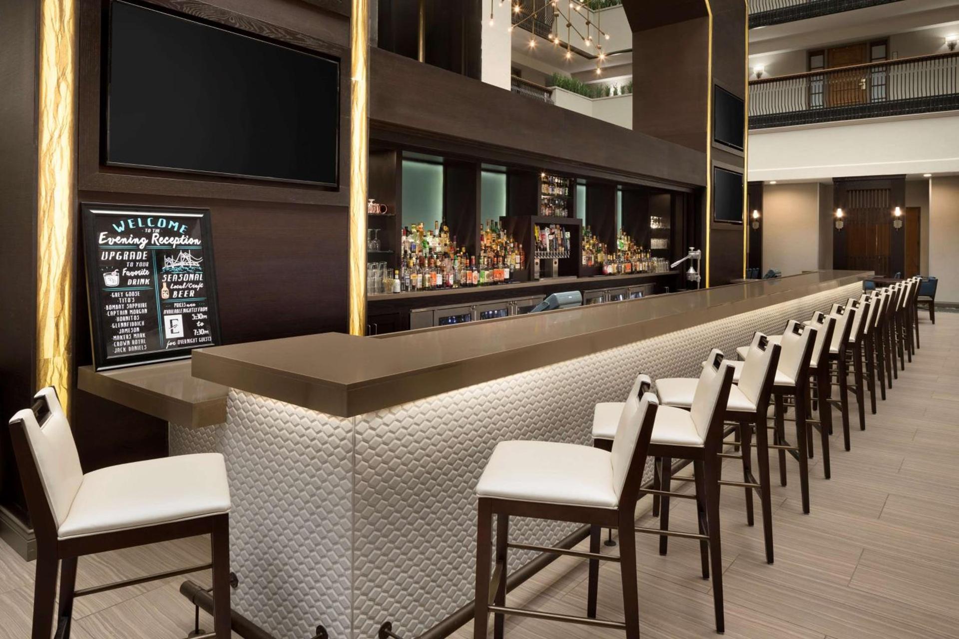 Embassy Suites by Hilton Columbus photo 41
