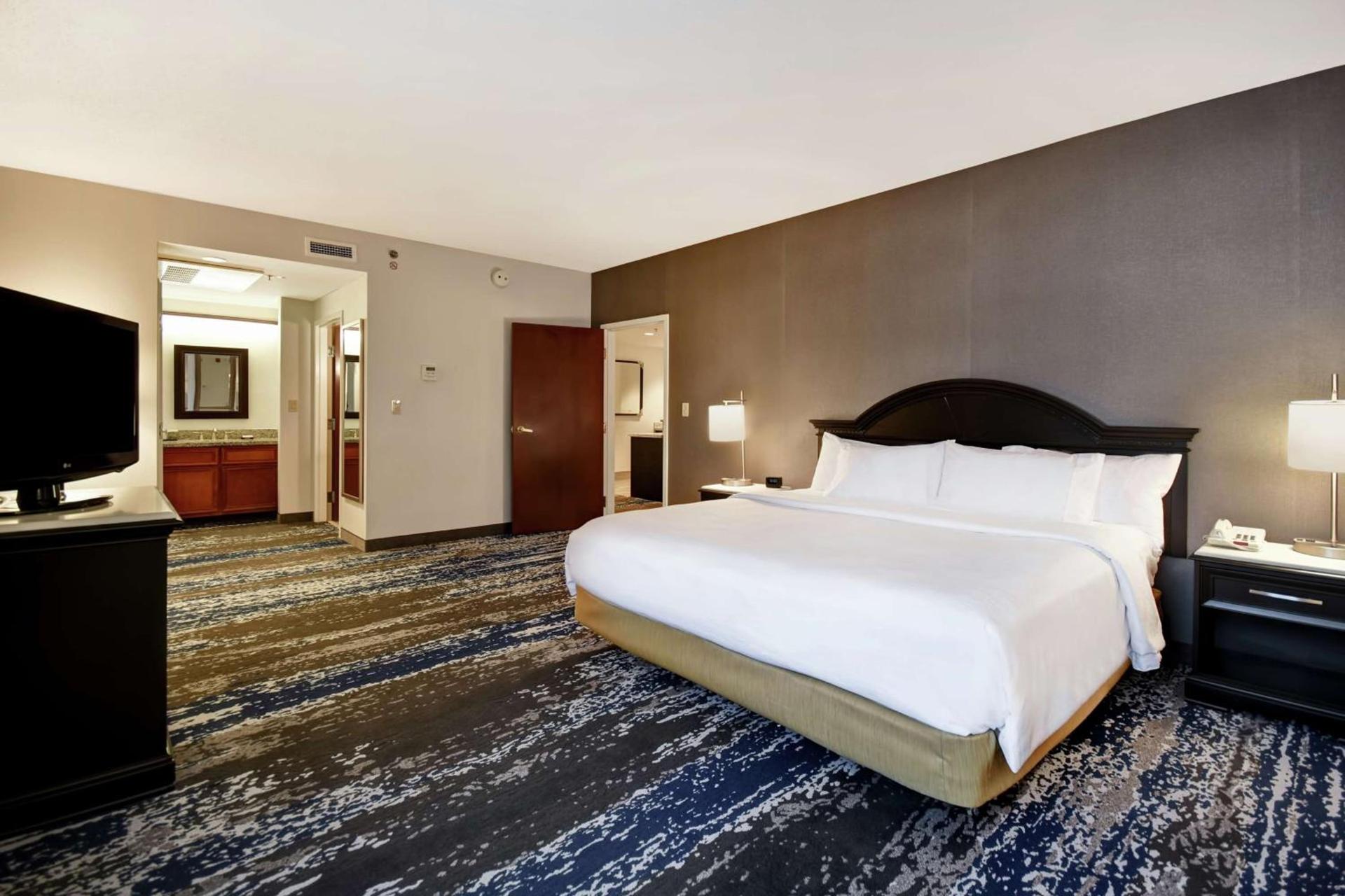 Embassy Suites Charleston photo 15