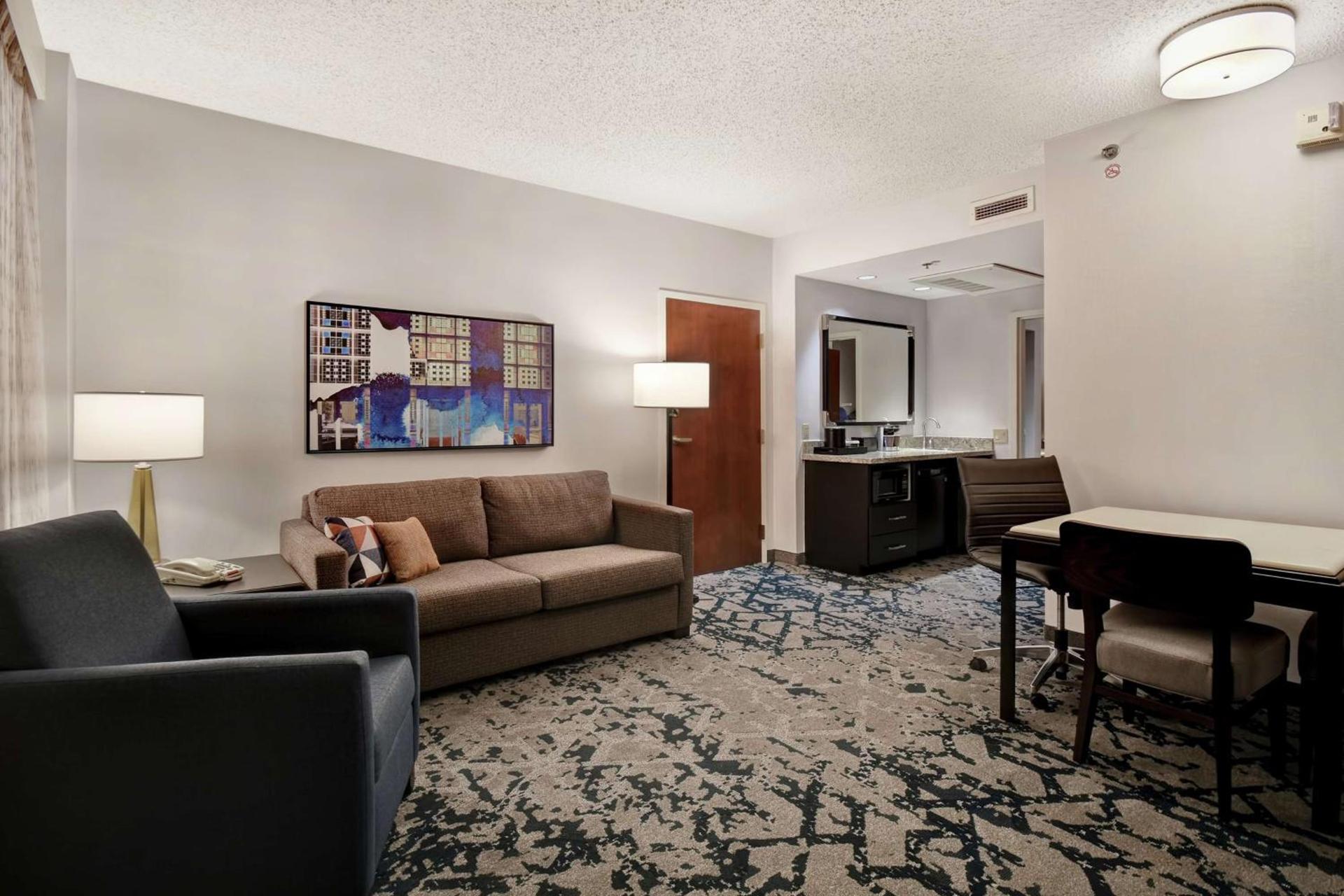 Embassy Suites Charleston photo 28