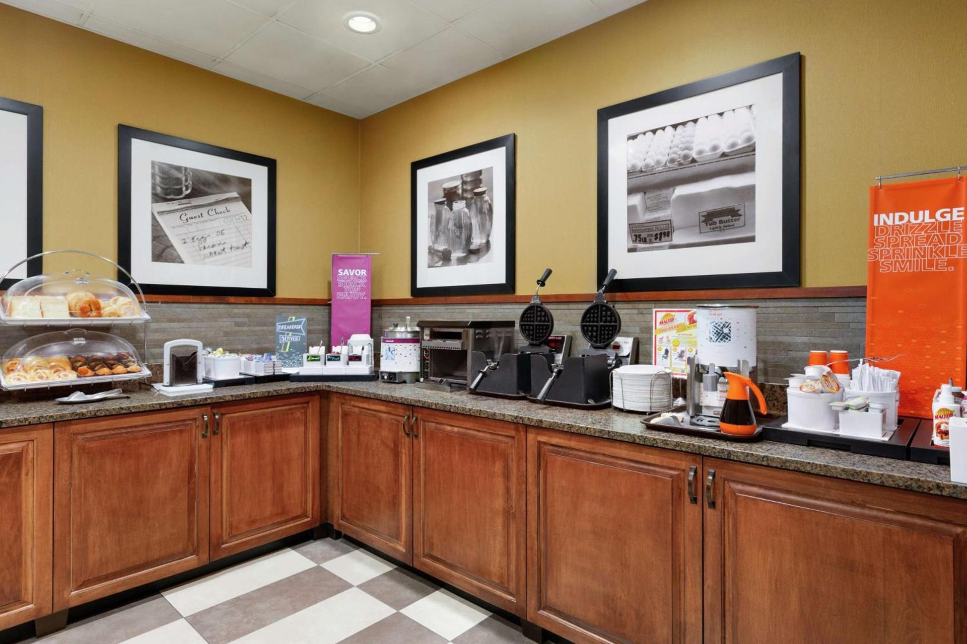 Hampton Inn & Suites Dallas-Mesquite photo 12