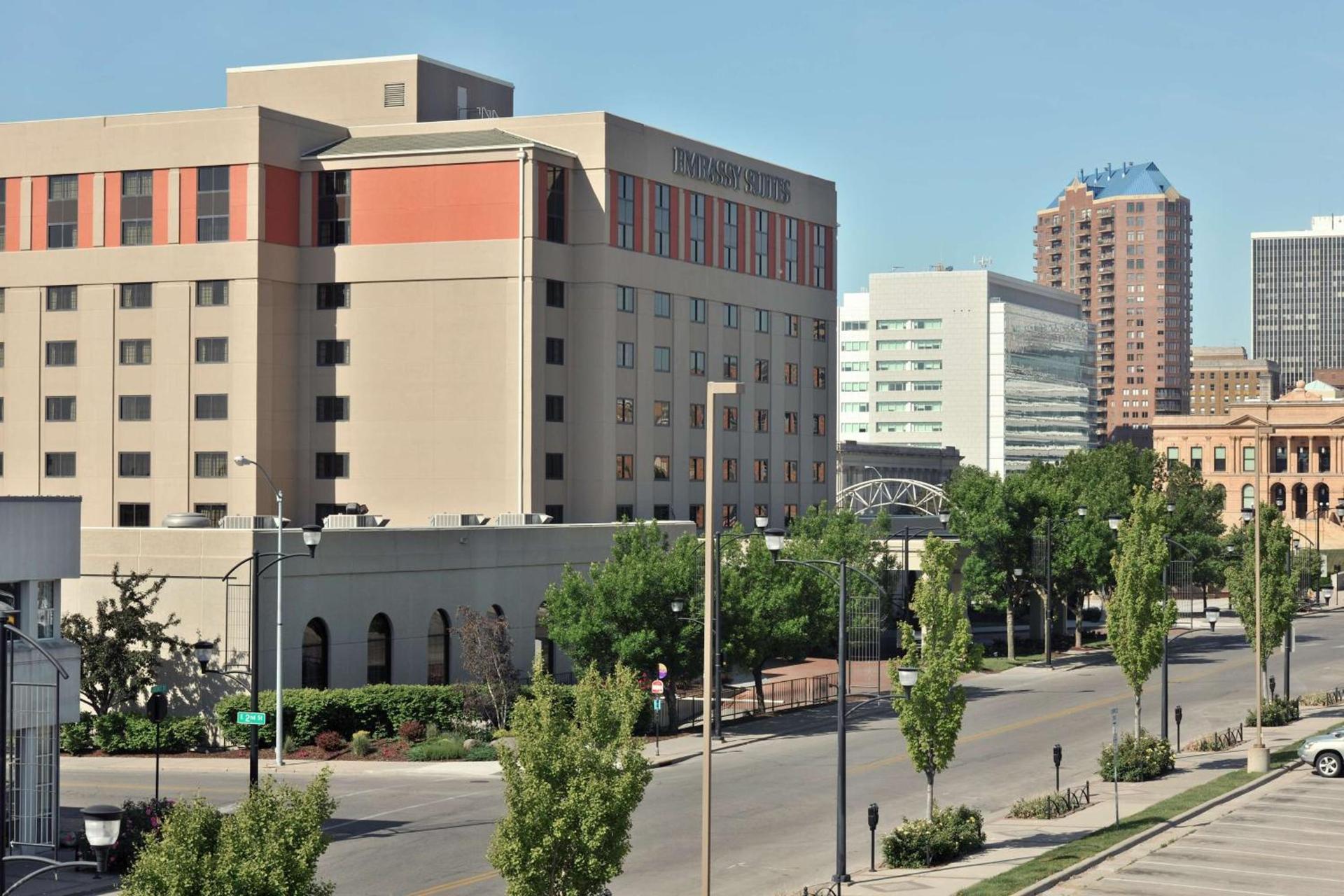 Embassy Suites Des Moines Downtown photo 3