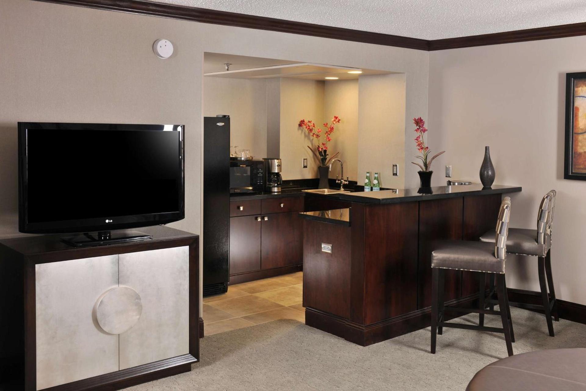 Embassy Suites Des Moines Downtown photo 36