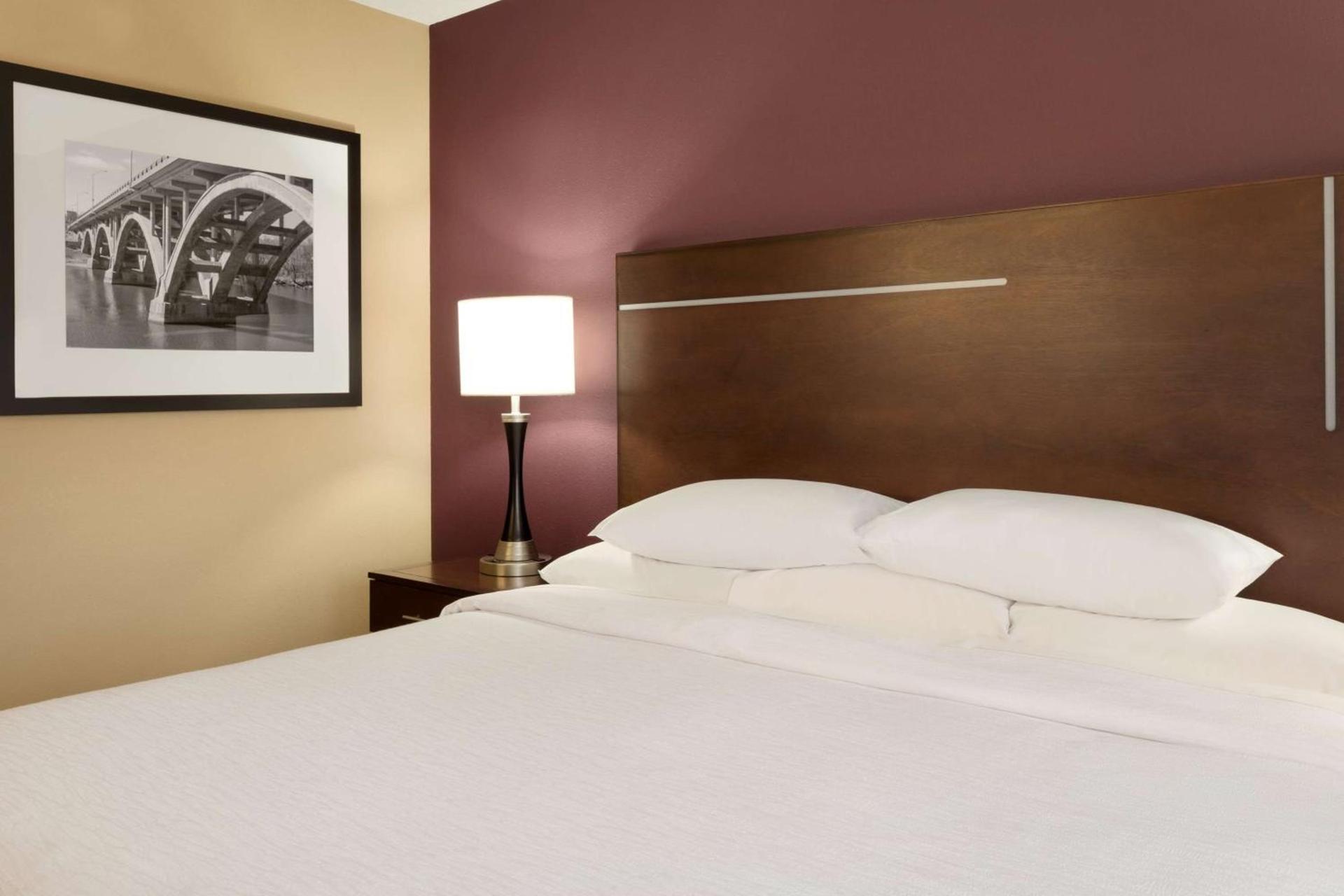 Embassy Suites Des Moines Downtown photo 41
