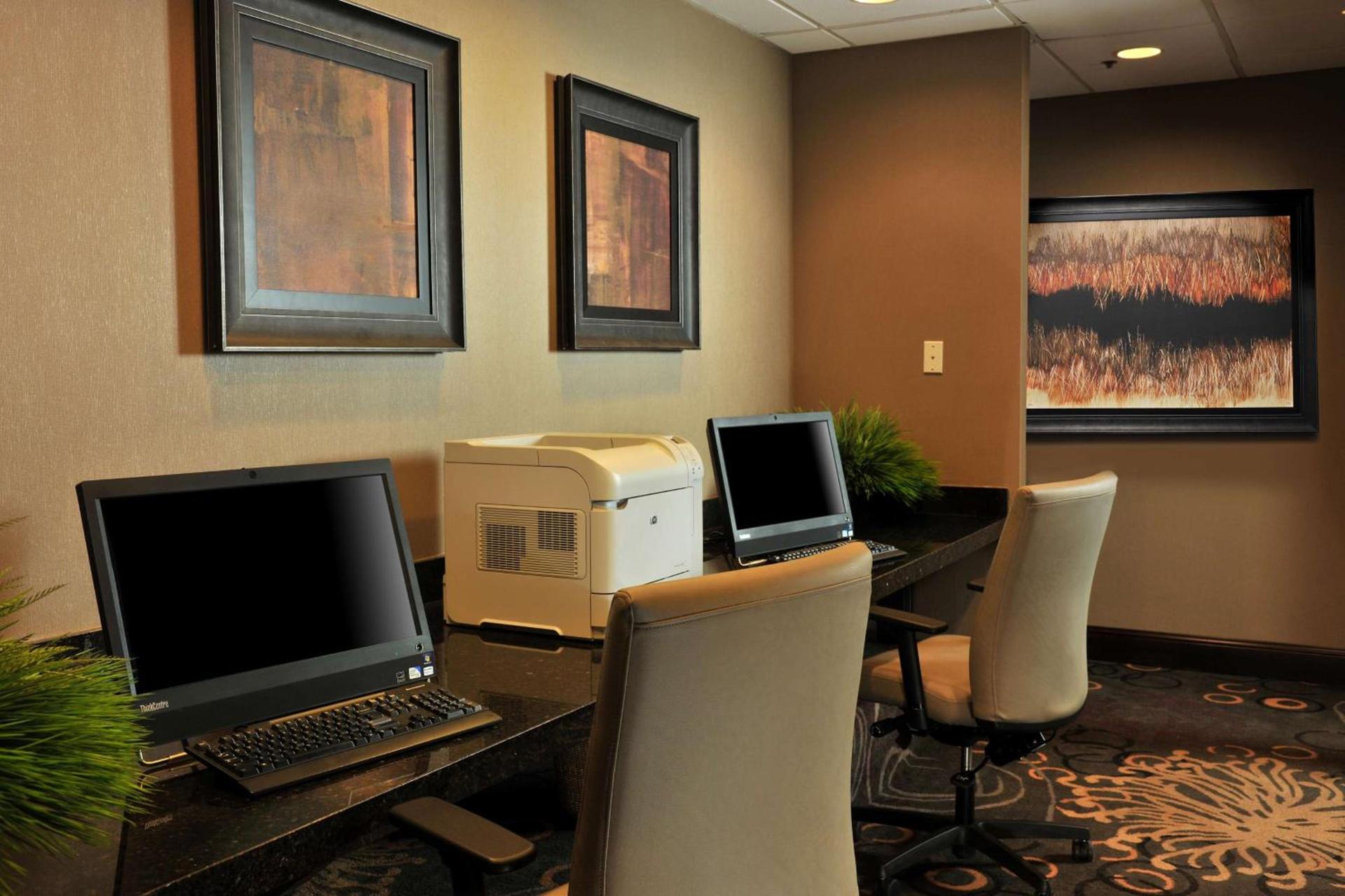 Embassy Suites Des Moines Downtown photo 61
